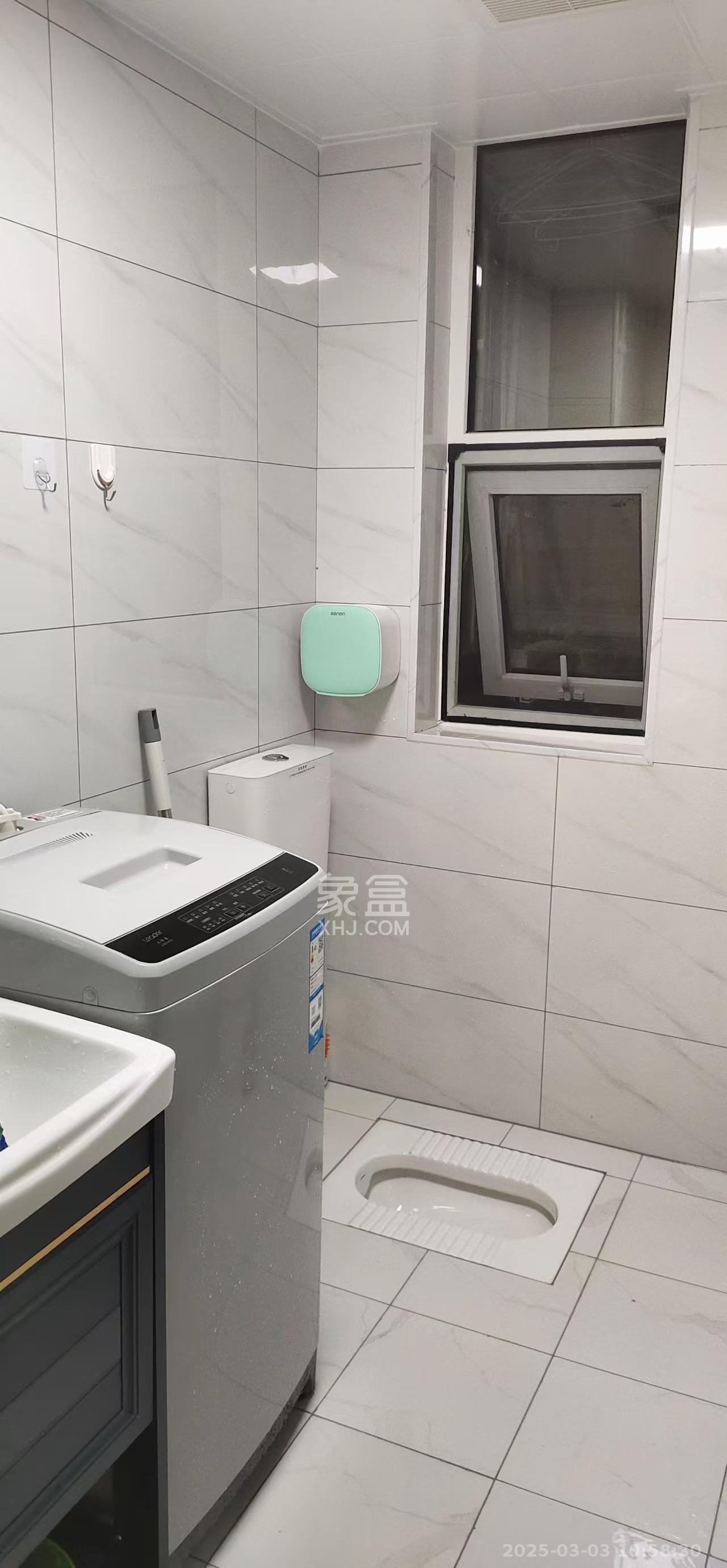 洋湖明园一期  1室0厅0卫    1600.0元/月室内图