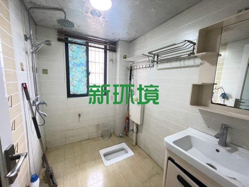 鑫成君泰 2室2厅1卫 60.8万 鑫成君泰 2室2厅1卫 60.8万卫生间