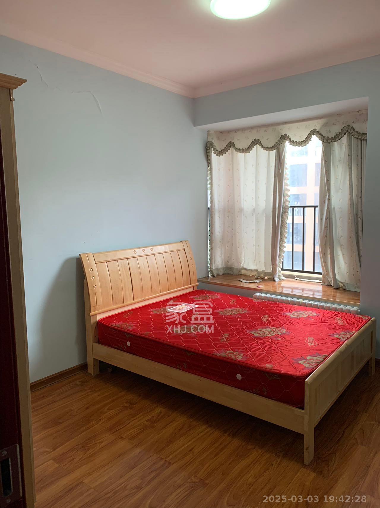 怡海星城 3室2厅1卫 1900.0元/月 怡海星城 3室2厅1卫 1900.0元/月室内图