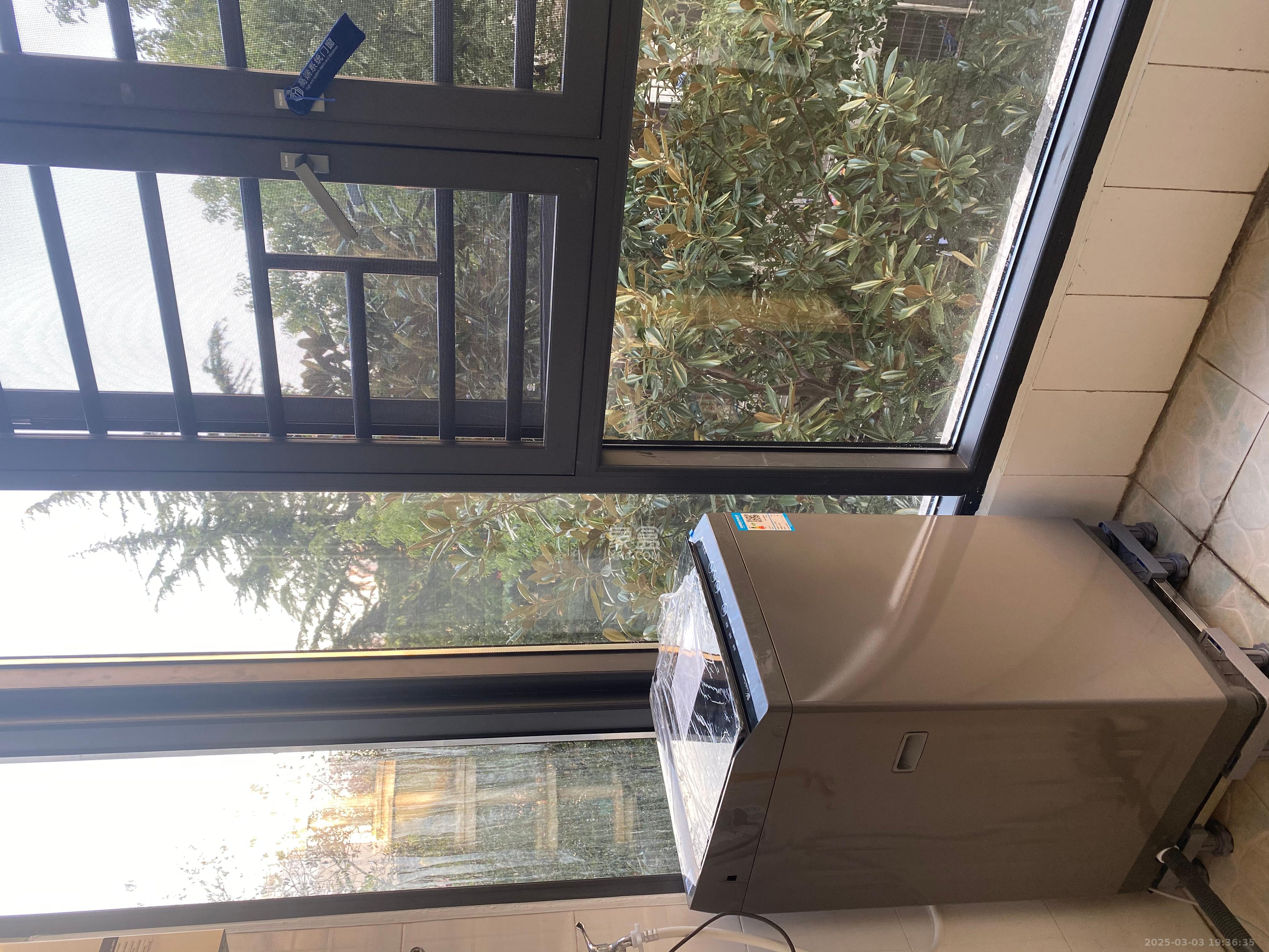 中建桂苑  3室2厅2卫   2000.00元/月室内图