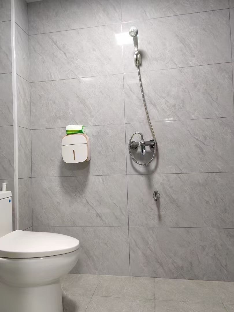 富冲小区  1室0厅0卫    1280.0元/月室内图