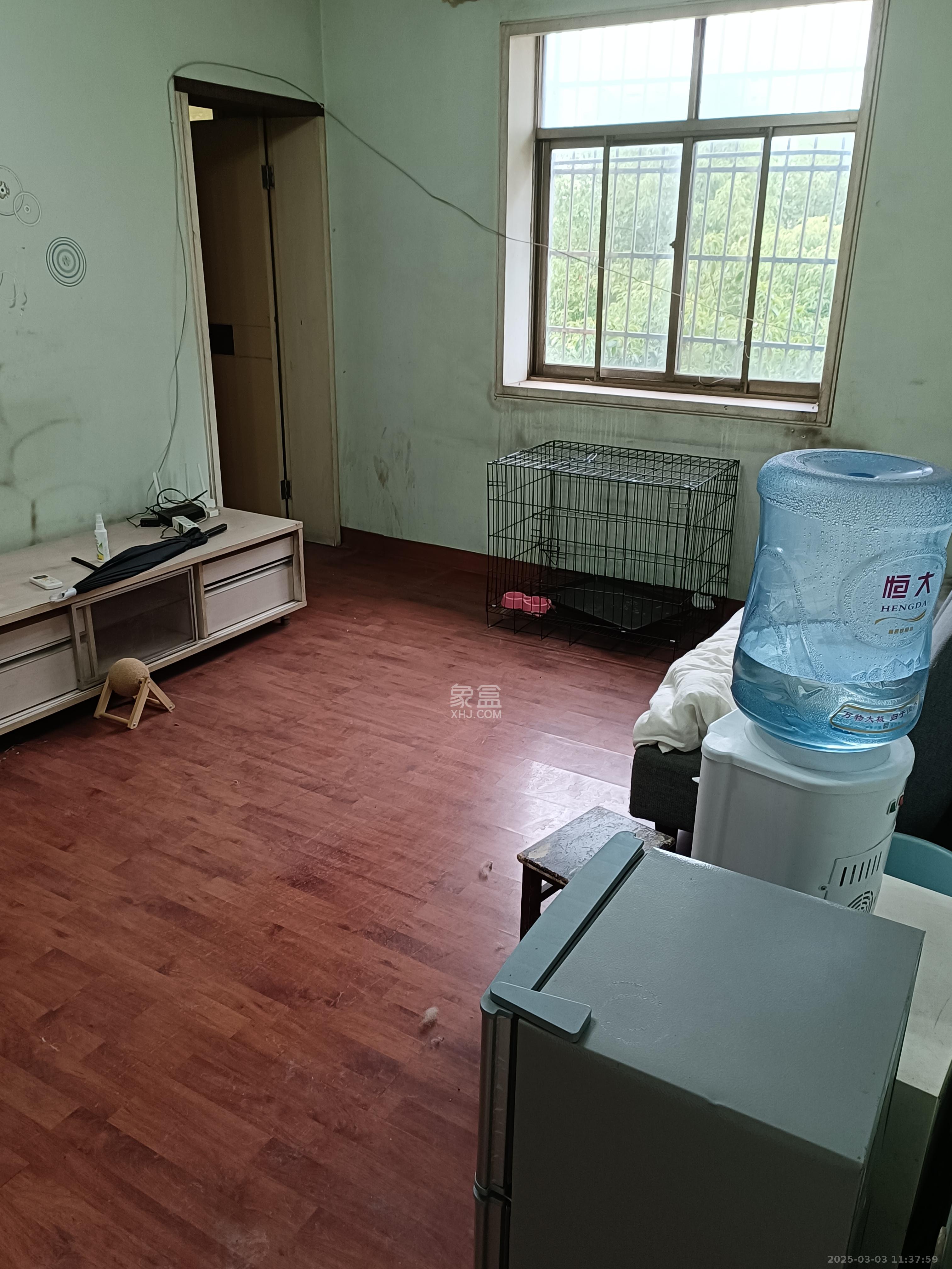 红旗区一片 3室1厅1卫 1500.0元/月 红旗区一片 3室1厅1卫 1500.0元/月室内图