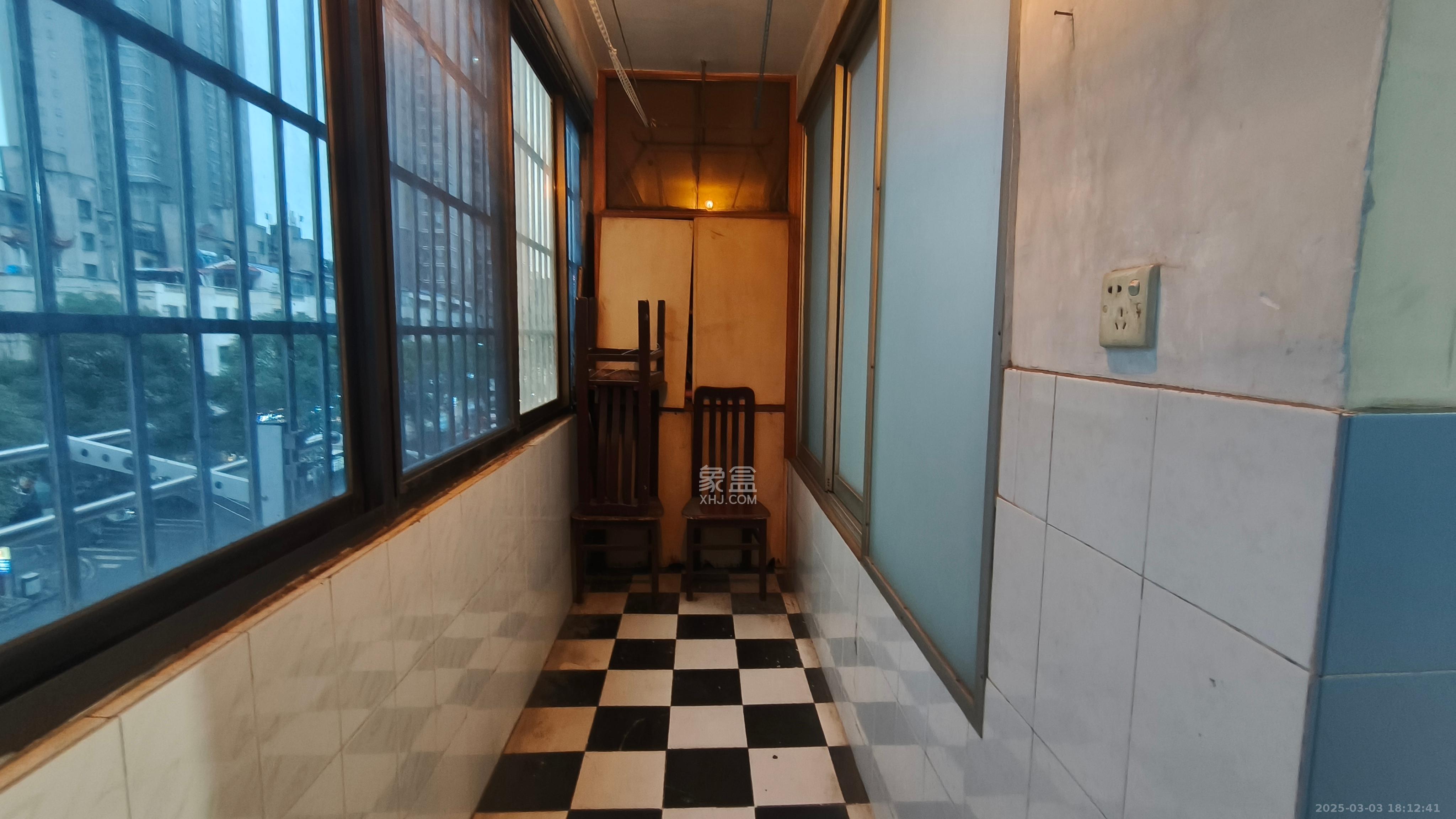 下民航宿舍  2室1厅1卫   1600.00元/月室内图