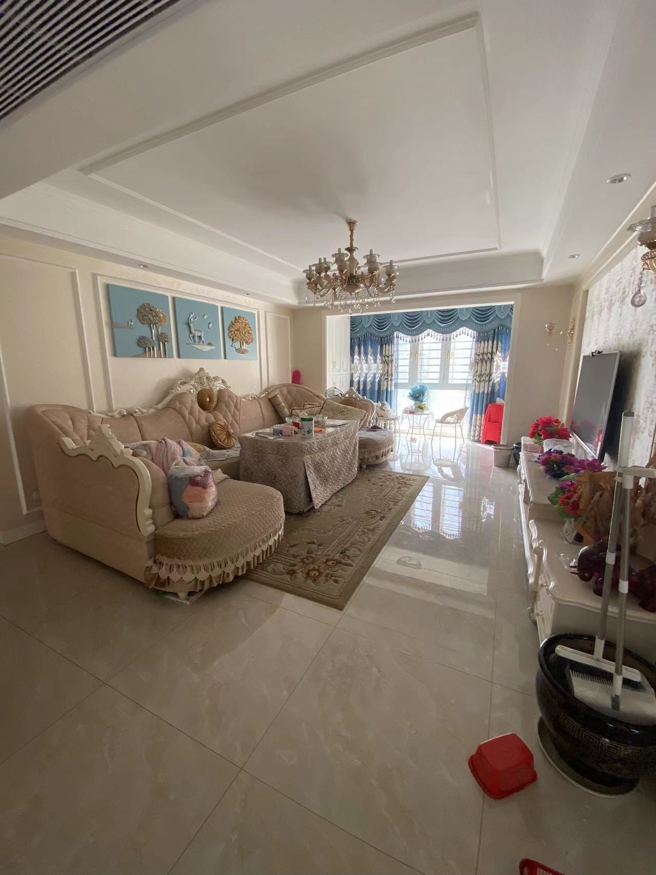 五江碧桂园城市广场  1室0厅0卫    120.0万 五江碧桂园城市广场  1室0厅0卫    120.0万室内图