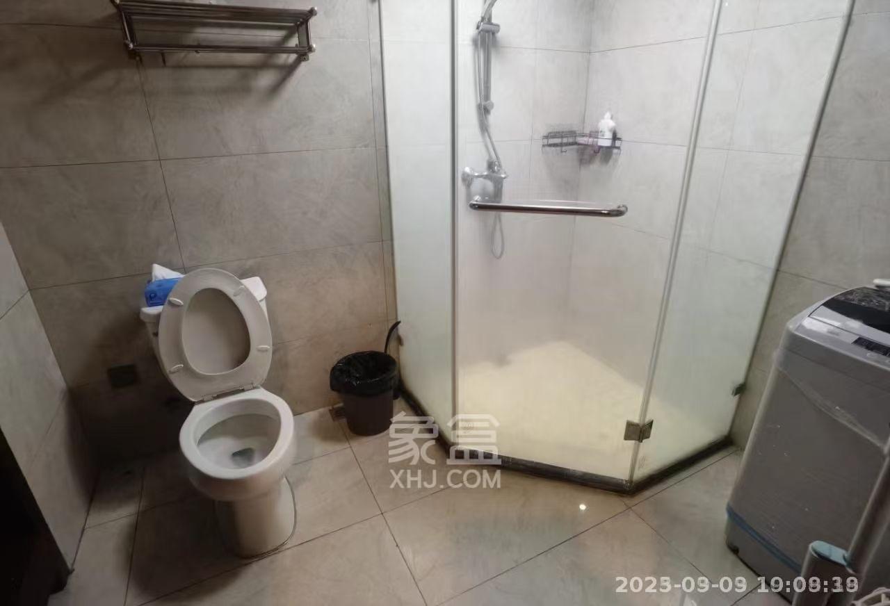 山语云栖  1室1厅1卫   1300.00元/月室内图
