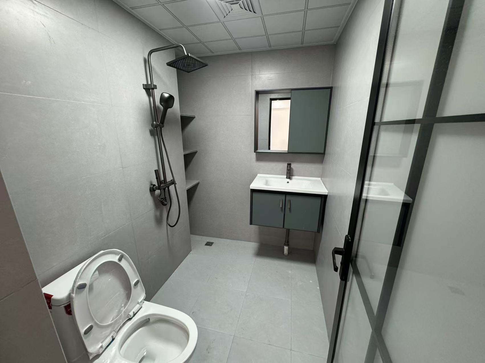 攀枝花苑 3室2厅1卫 112.0万 攀枝花苑 3室2厅1卫 112.0万卫生间