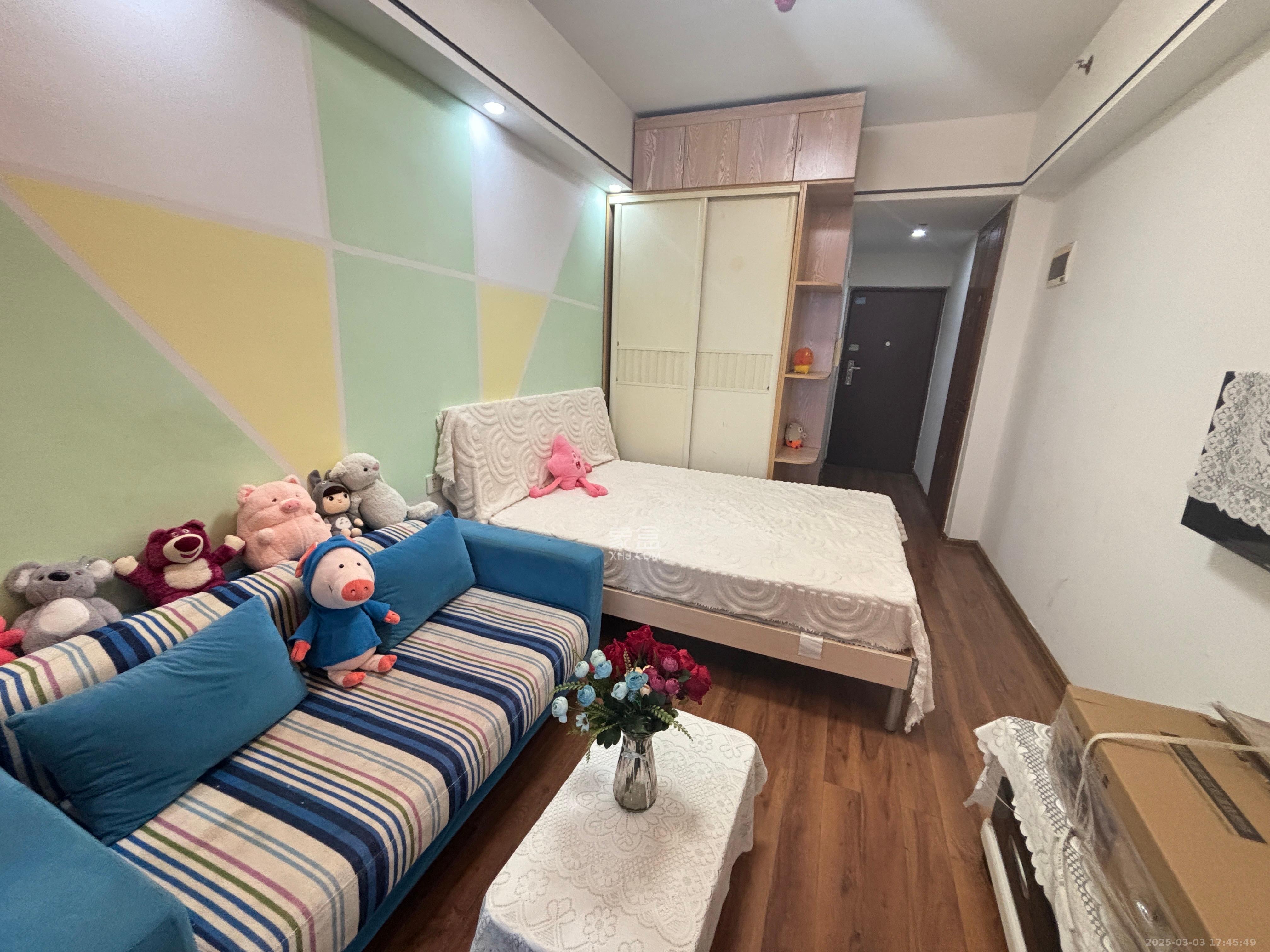 中建木莲工社  1室1厅1卫   1400.00元/月室内图