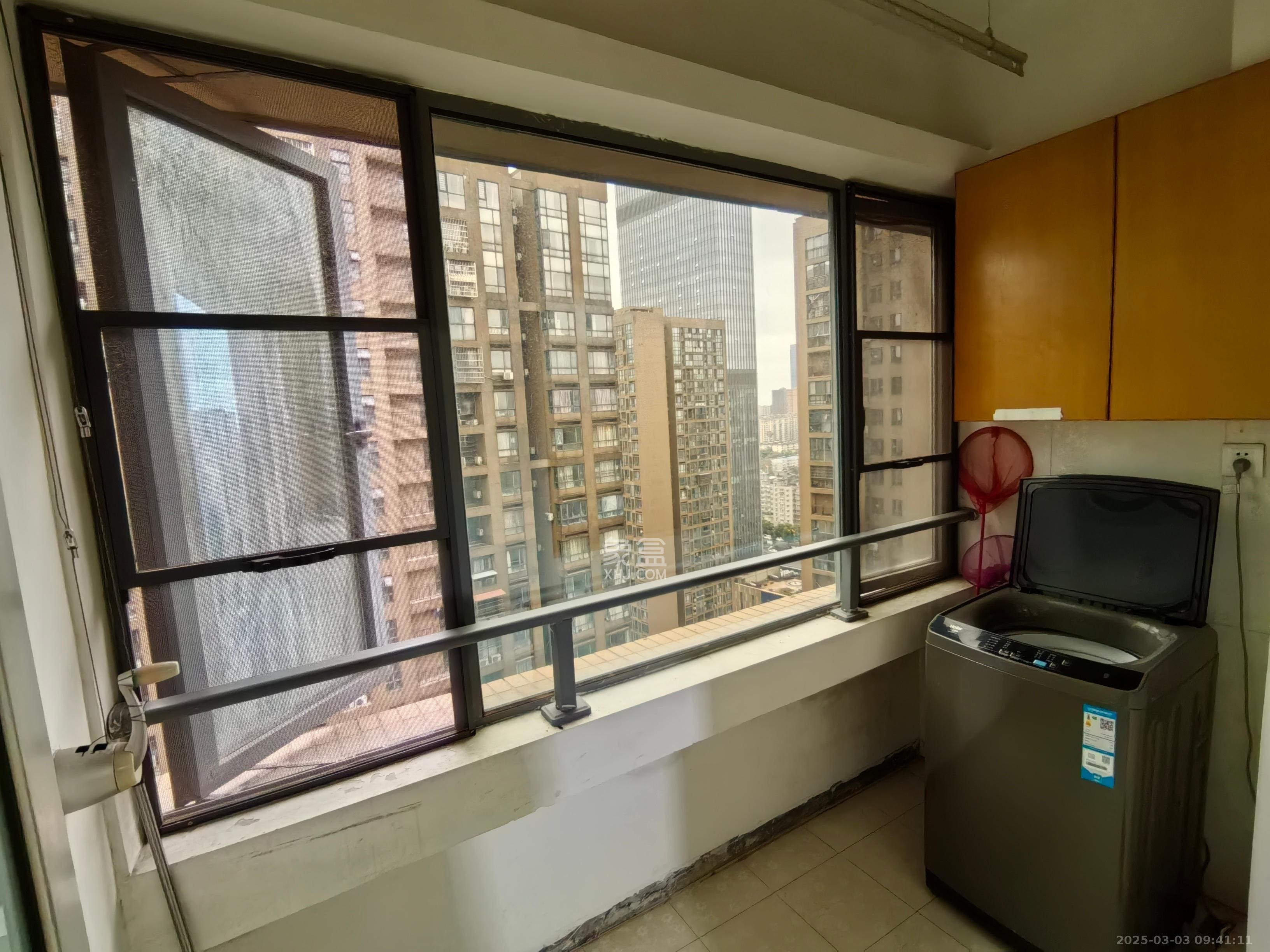 万博汇 1室1厅1卫 1500.0元/月 万博汇 1室1厅1卫 1500.0元/月室内图