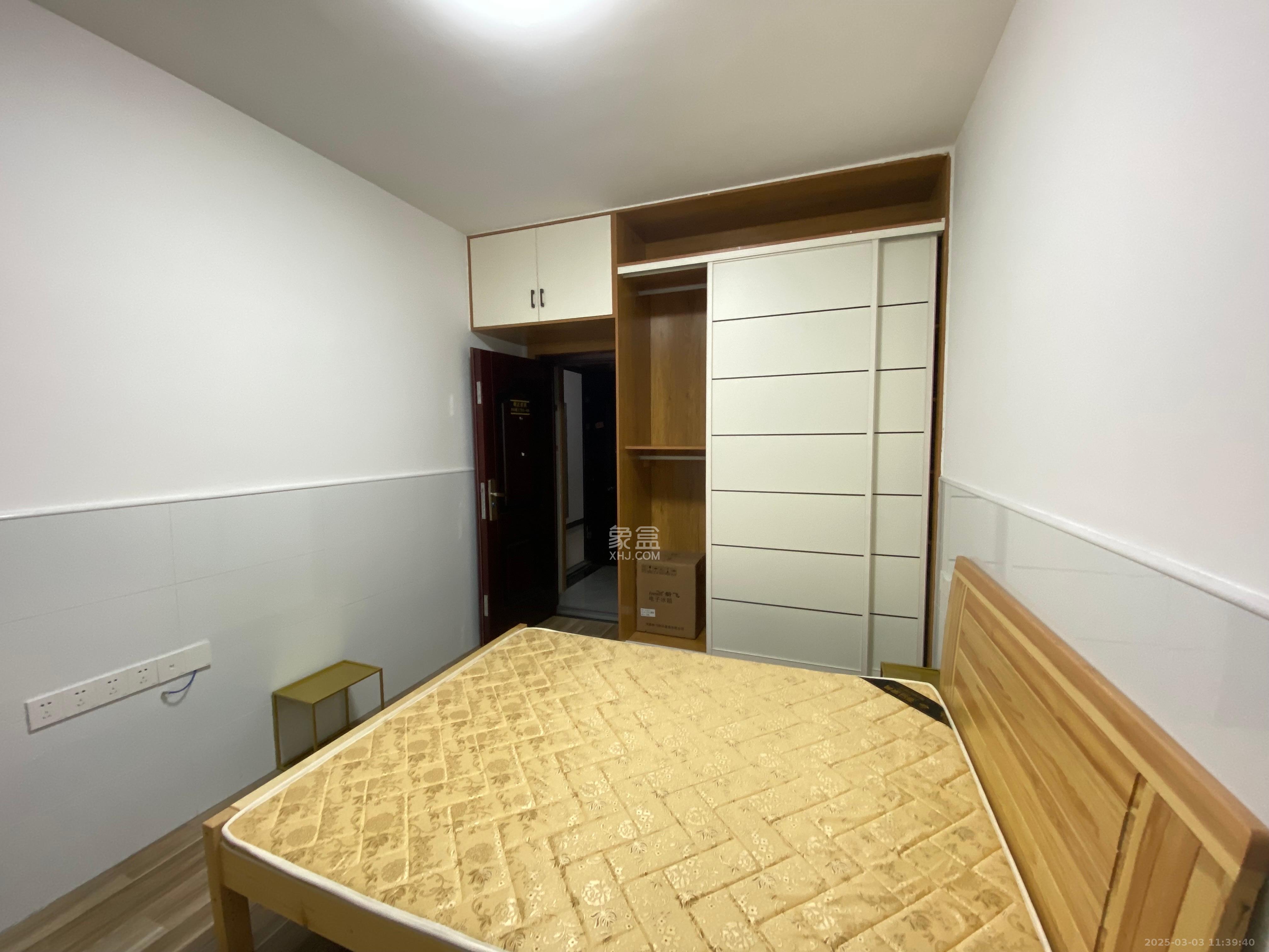 朝正美苑 1室1厅1卫 1000.0元/月 朝正美苑 1室1厅1卫 1000.0元/月室内图