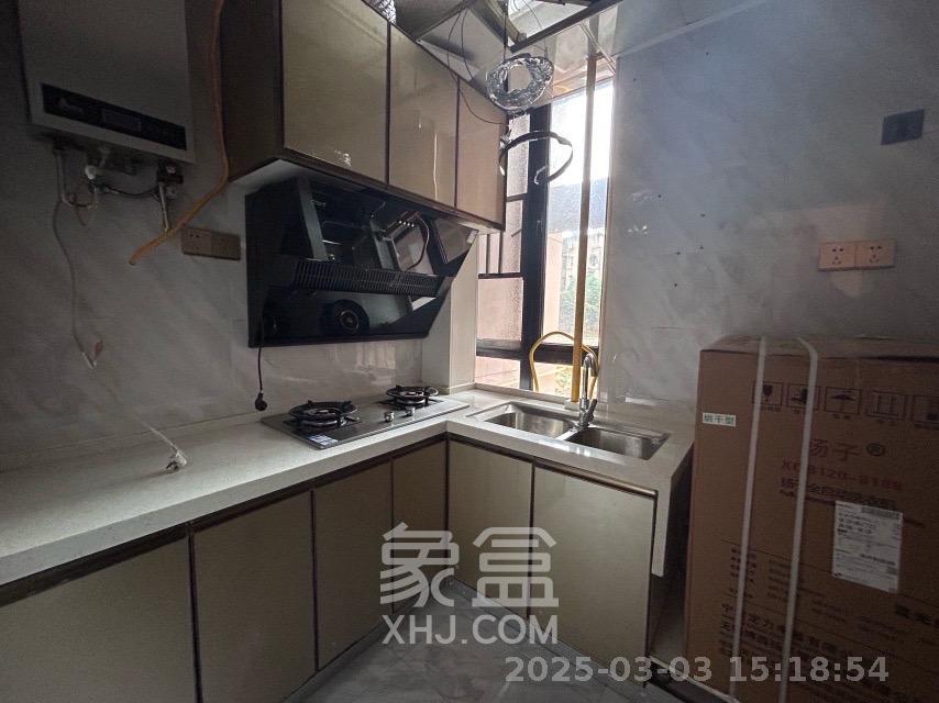 荣悦台  1室1厅1卫   2100.00元/月室内图