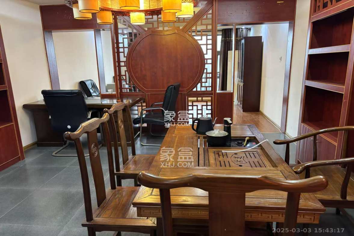 人瑞潇湘国际 1室1厅1卫 2700.0元/月 人瑞潇湘国际 1室1厅1卫 2700.0元/月室内图