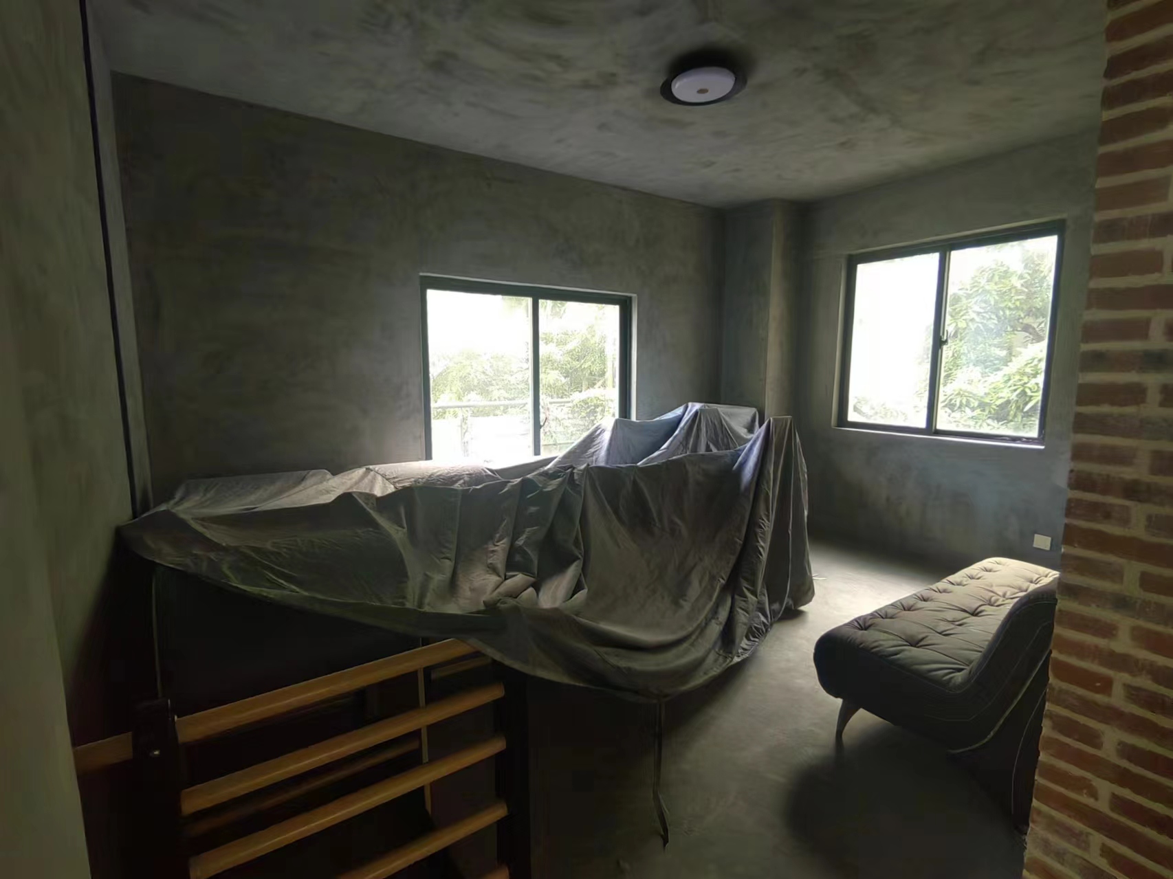 芒果树 6室3厅4卫 850.0万 芒果树 6室3厅4卫 850.0万客厅