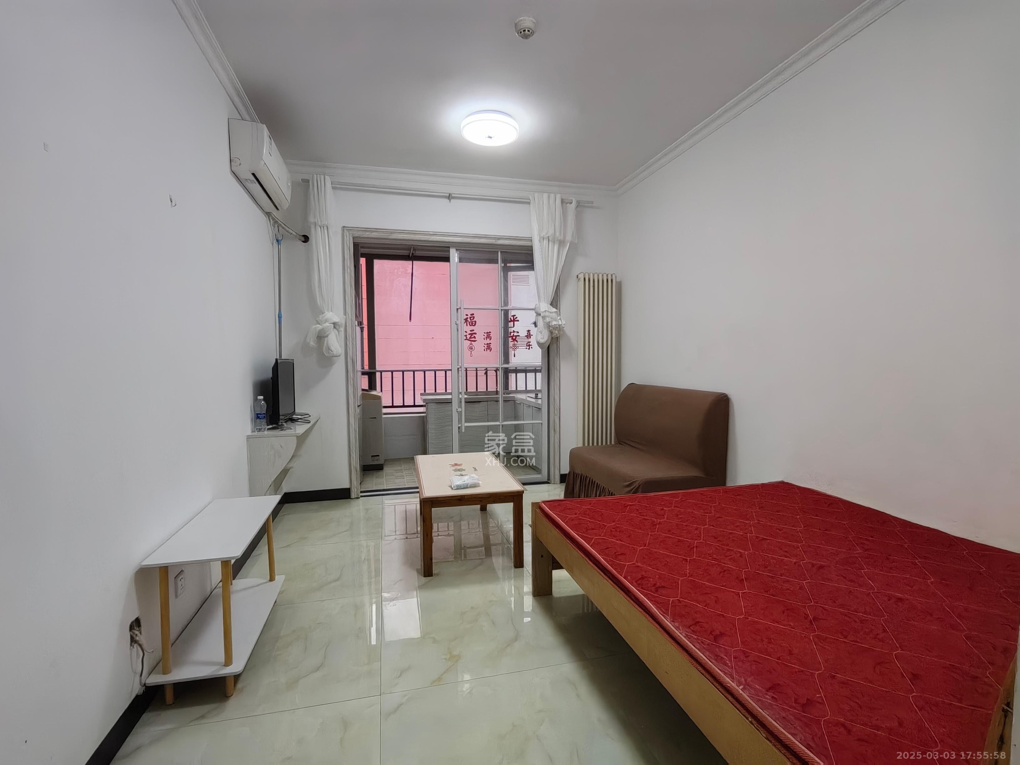 怡海星城 1室1厅1卫 900.0元/月 怡海星城 1室1厅1卫 900.0元/月室内图