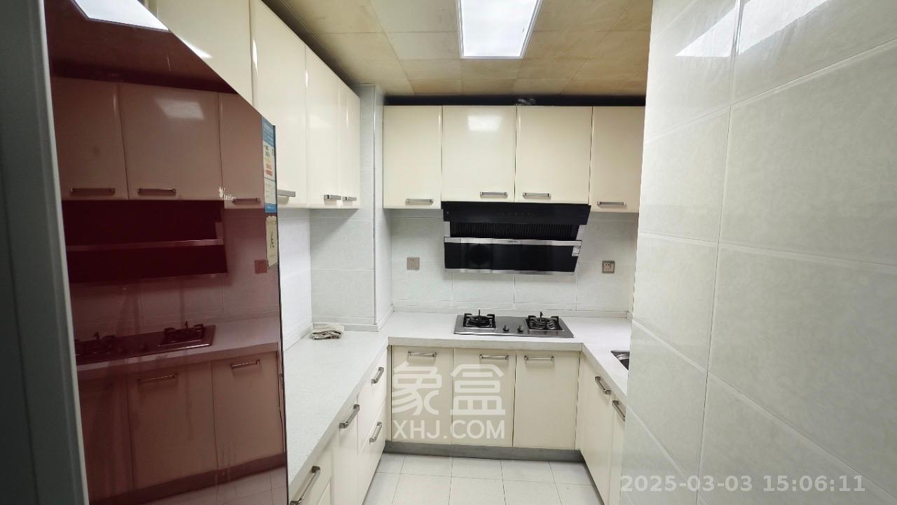 北辰三角洲D3区  2室2厅1卫   3100.00元/月室内图