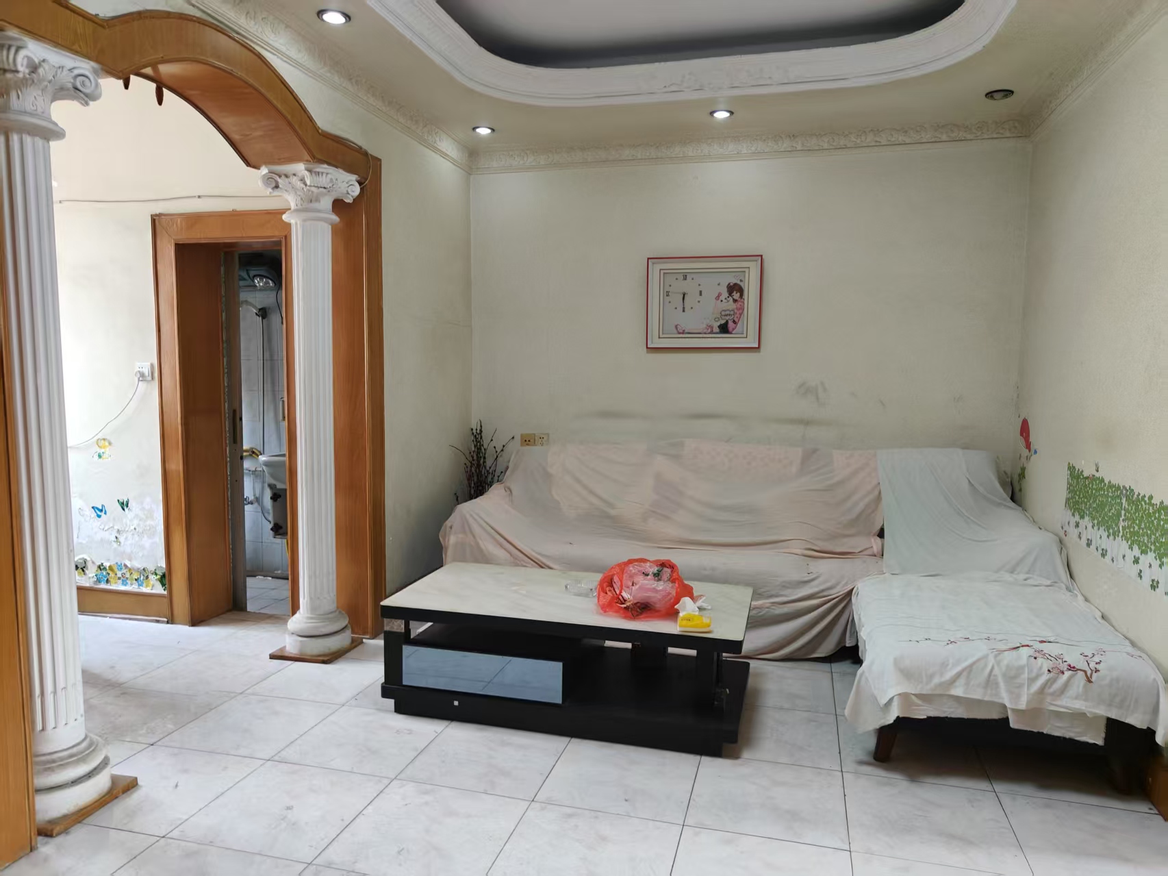 虎形山社区  1室2厅1卫    500.0元/月 虎形山社区  1室2厅1卫    500.0元/月室内图