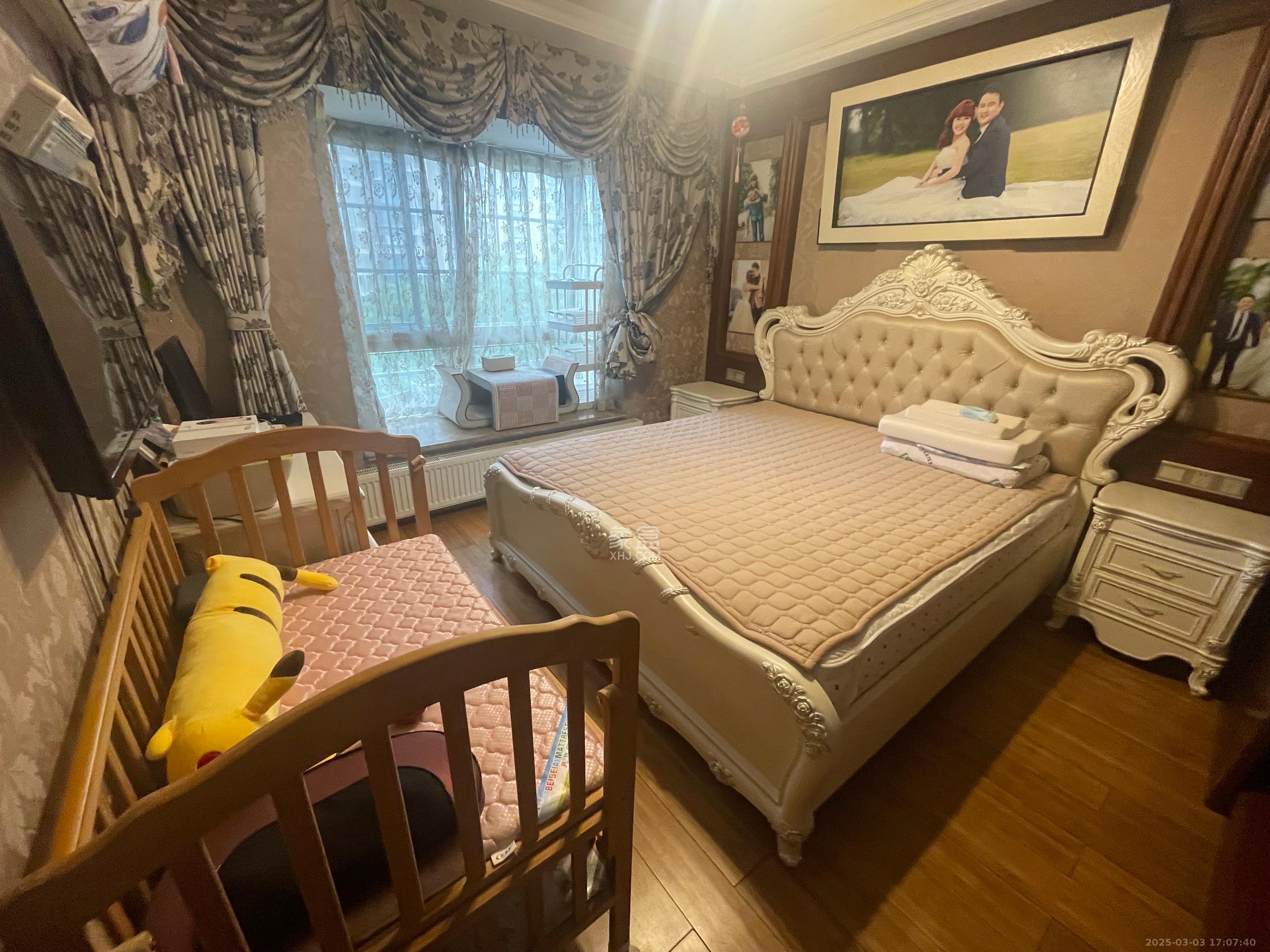 至雅小玲家园 3室2厅2卫 2650.0元/月 至雅小玲家园 3室2厅2卫 2650.0元/月室内图