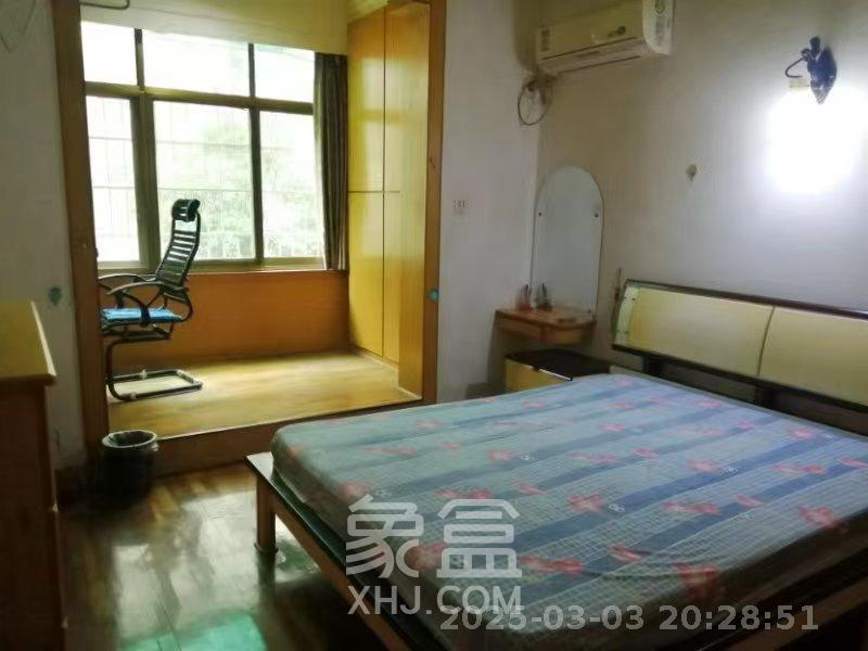 林业厅宿舍  2室1厅1卫   2600.00元/月室内图