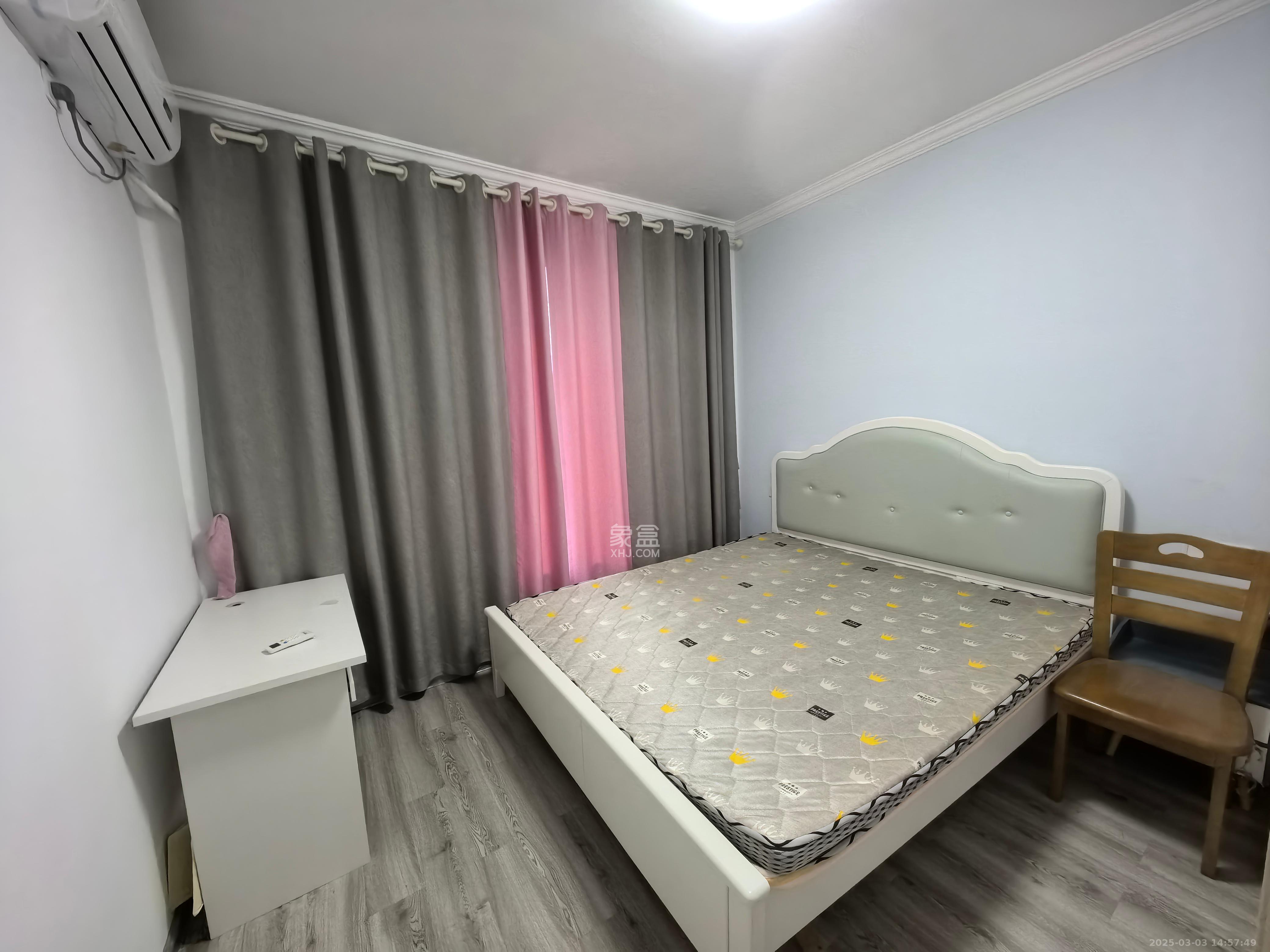 中建嘉和城  3室2厅2卫   2400.00元/月室内图