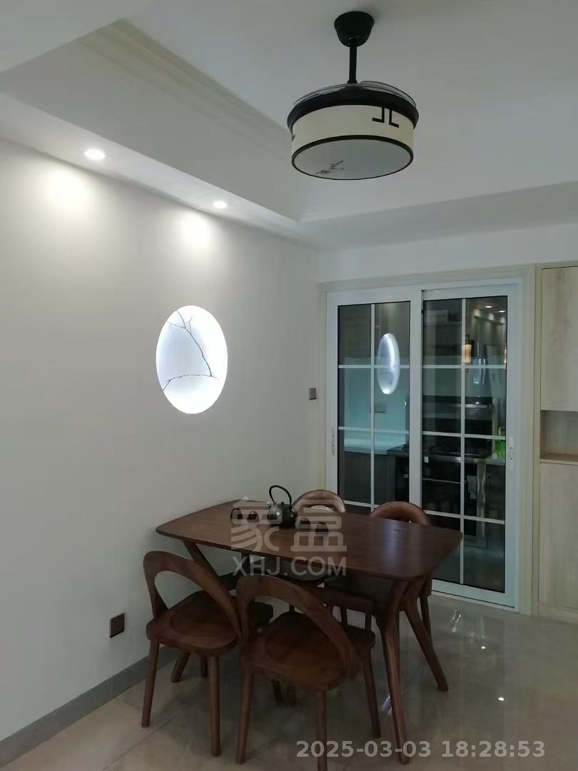 金轮翡翠名园 2室2厅1卫 2100.0元/月 金轮翡翠名园 2室2厅1卫 2100.0元/月室内图