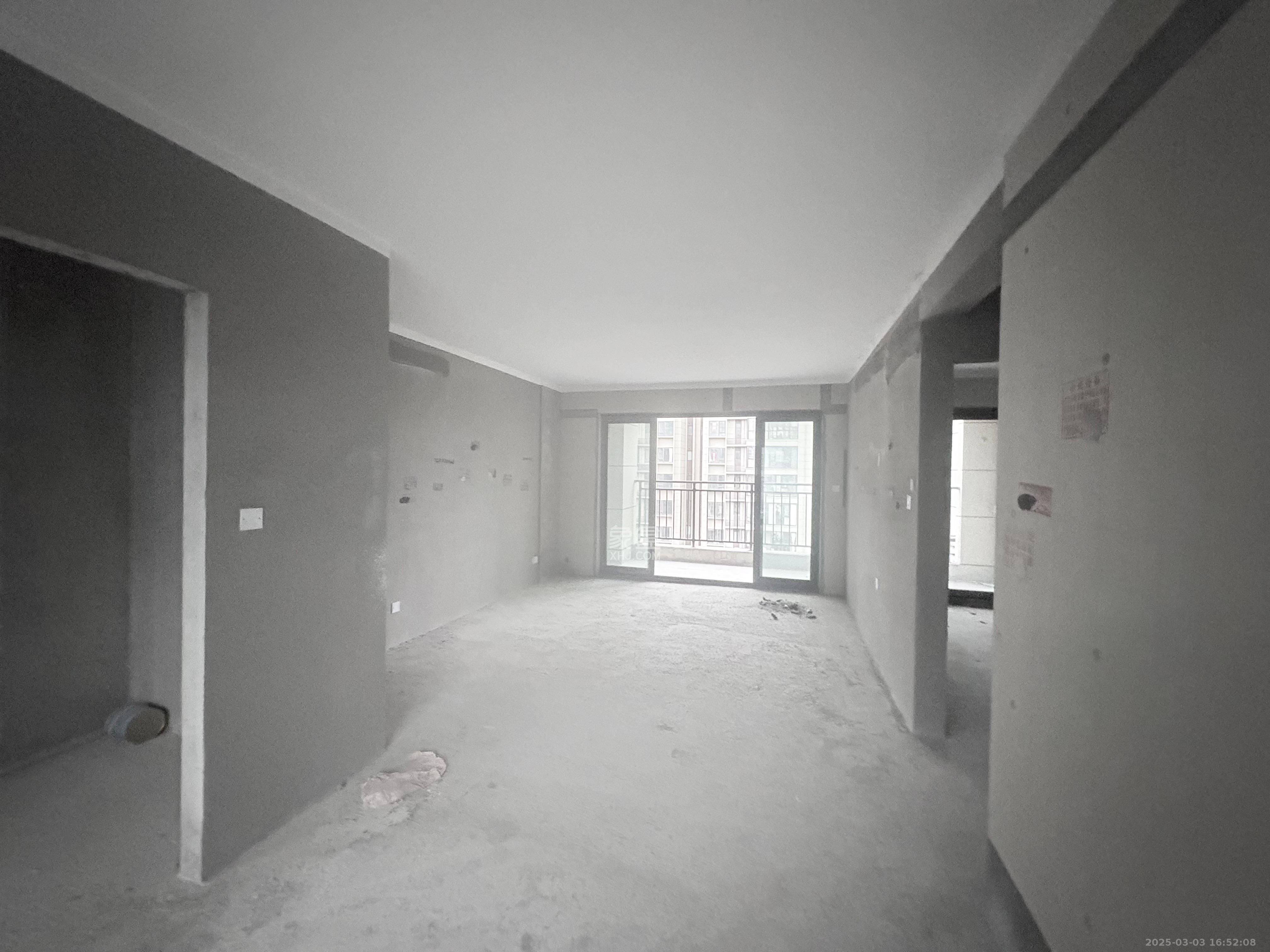 大都汇天悦(保利大都汇三期)  3室1厅2卫    1800.0元/月 大都汇天悦(保利大都汇三期)  3室1厅2卫    1800.0元/月室内图