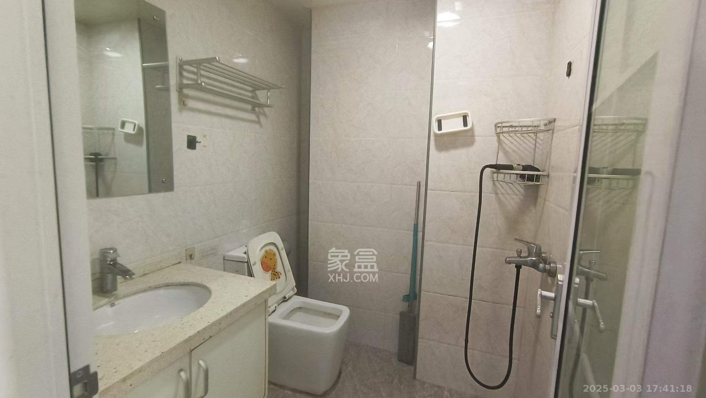 云集国际 1室1厅1卫 1400.0元/月 云集国际 1室1厅1卫 1400.0元/月室内图