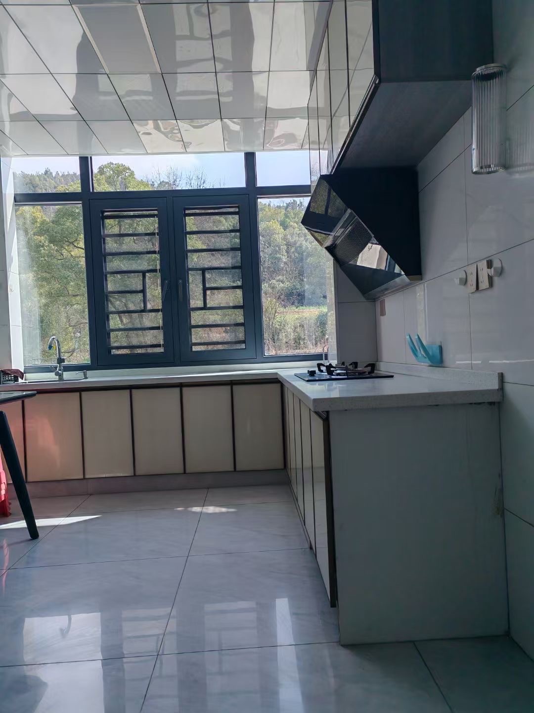 富冲小区  1室0厅0卫    1280.0元/月室内图