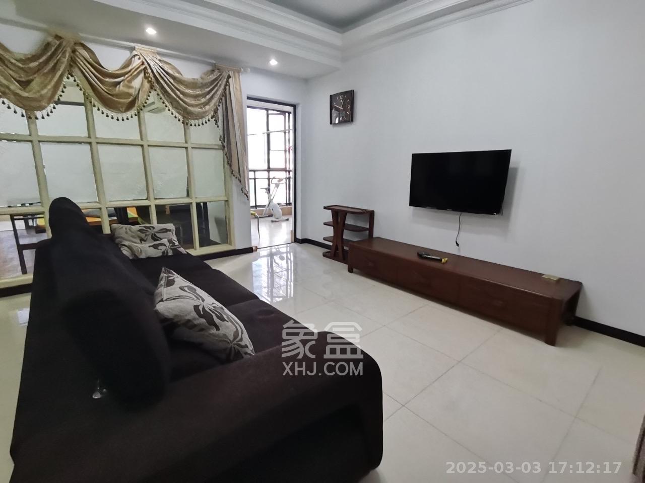 公园9号 3室1厅1卫 3800.0元/月 公园9号 3室1厅1卫 3800.0元/月室内图