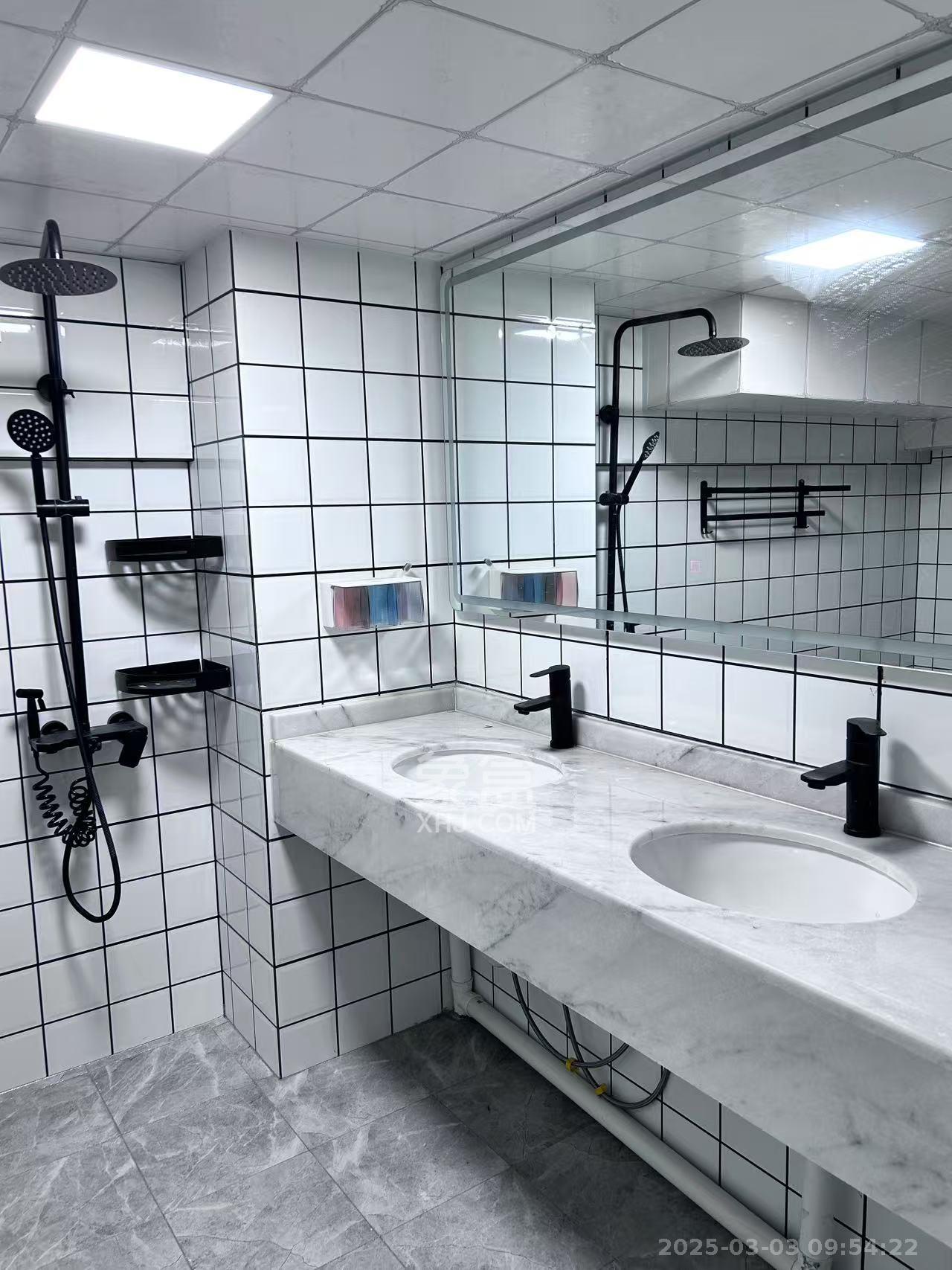 弘坤云寓 1室1厅1卫 2800.0元/月 弘坤云寓 1室1厅1卫 2800.0元/月室内图