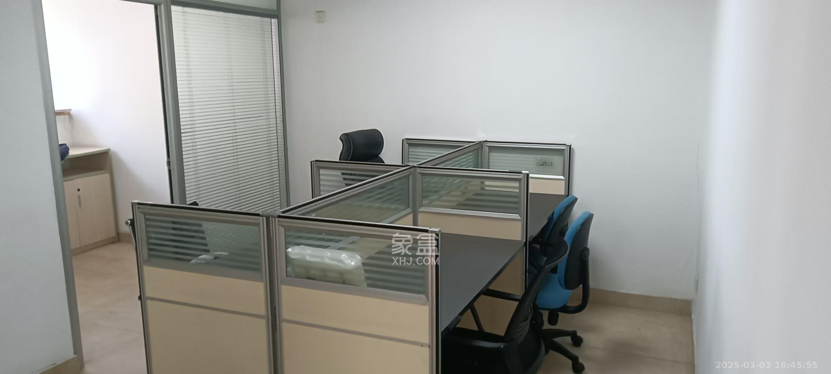 红星国际星城 2室1厅1卫 2000.0元/月 红星国际星城 2室1厅1卫 2000.0元/月室内图