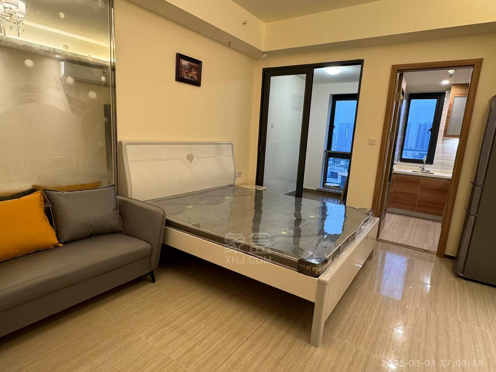 恒大华府 1室1厅1卫 1500.0元/月 恒大华府 1室1厅1卫 1500.0元/月室内图