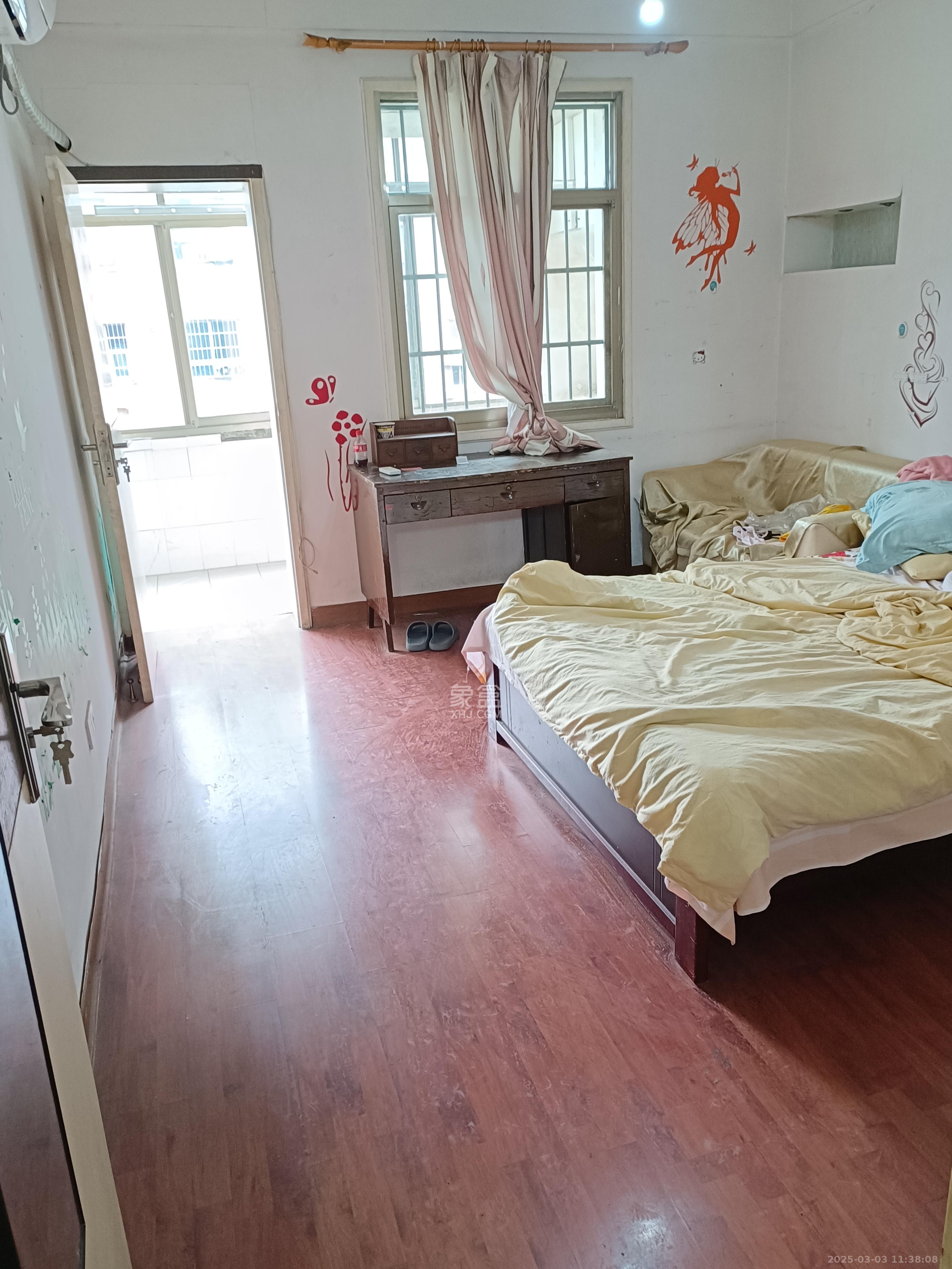 红旗区一片 3室1厅1卫 1500.0元/月 红旗区一片 3室1厅1卫 1500.0元/月室内图