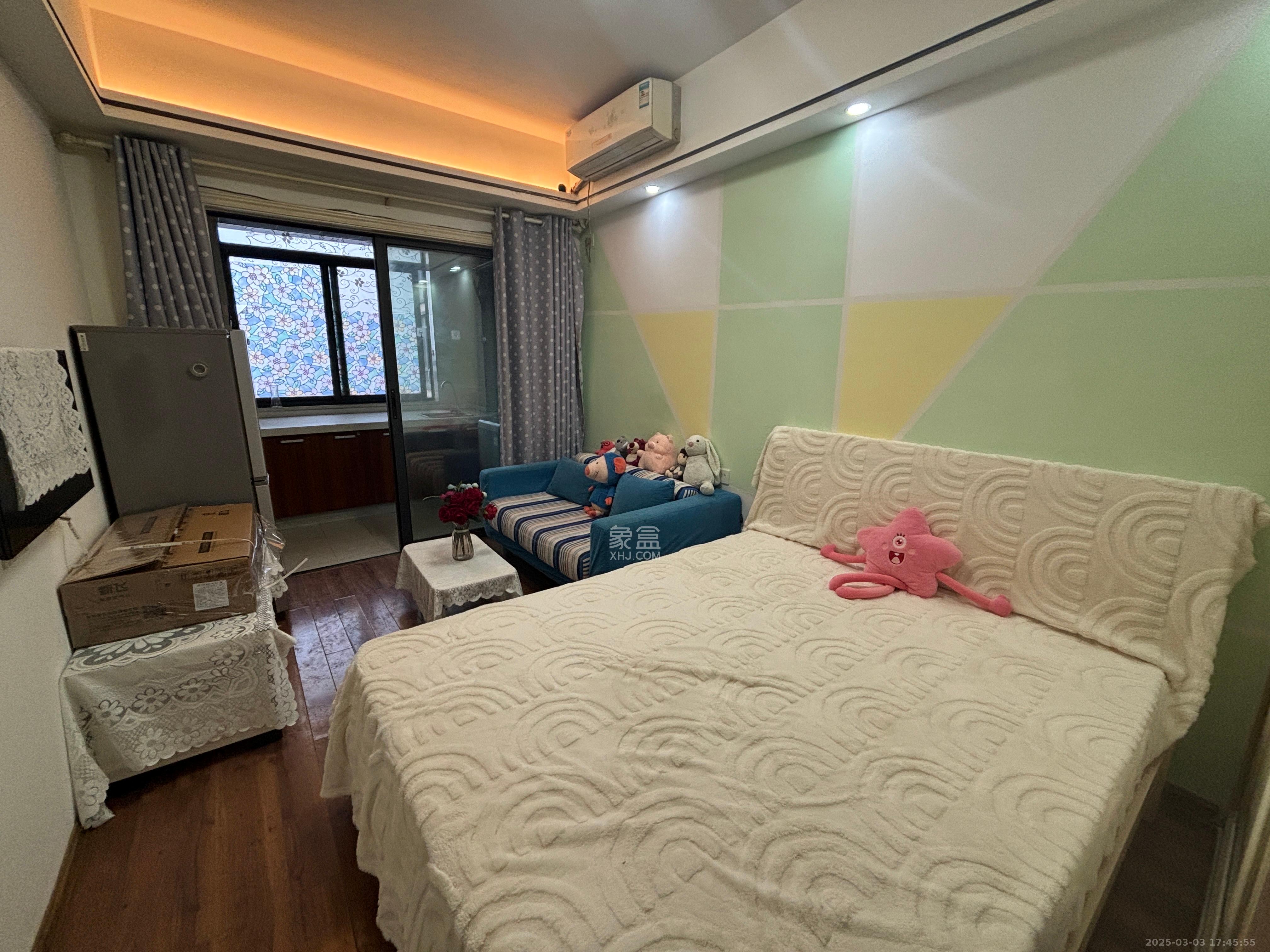 中建木莲工社 1室1厅1卫 1400.0元/月 中建木莲工社 1室1厅1卫 1400.0元/月室内图