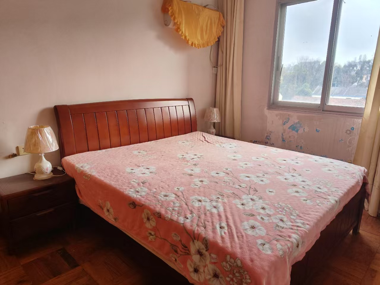 虎形山社区  1室2厅1卫    500.0元/月 虎形山社区  1室2厅1卫    500.0元/月户型图