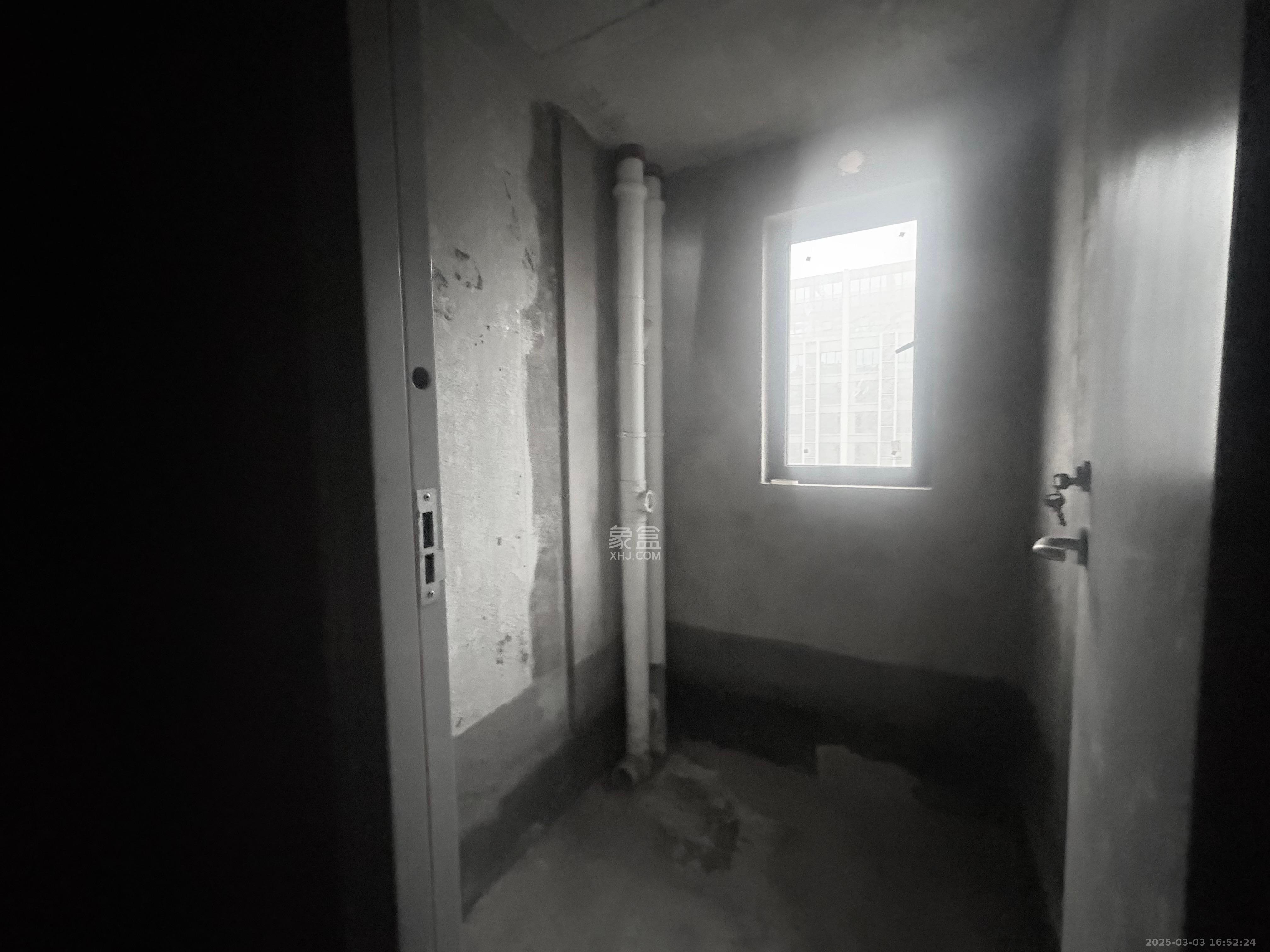 大都汇天悦(保利大都汇三期)  3室1厅2卫    1800.0元/月 大都汇天悦(保利大都汇三期)  3室1厅2卫    1800.0元/月室内图