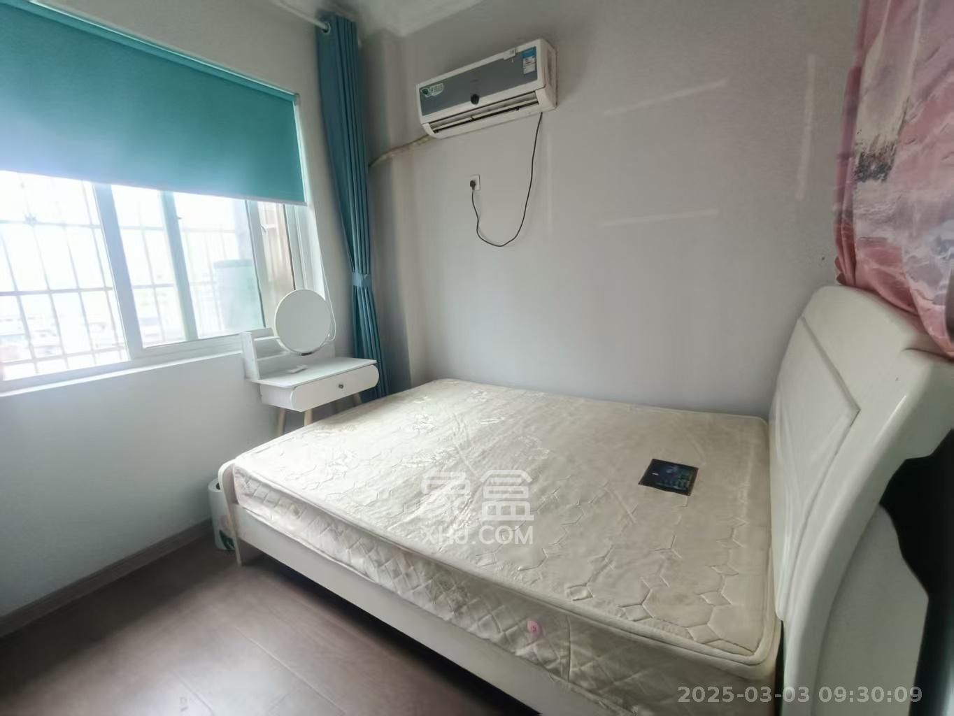 中山大厦（广阔大厦）  2室1厅1卫   2300.00元/月室内图