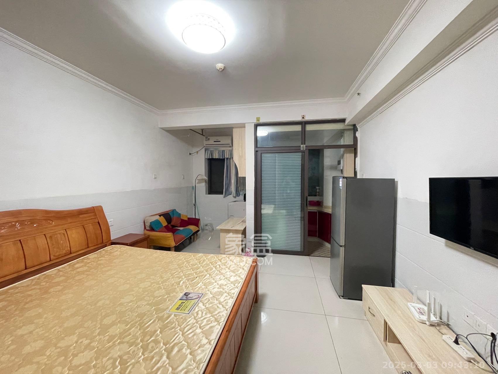 同鑫家园 1室1厅1卫 1500.0元/月 同鑫家园 1室1厅1卫 1500.0元/月室内图