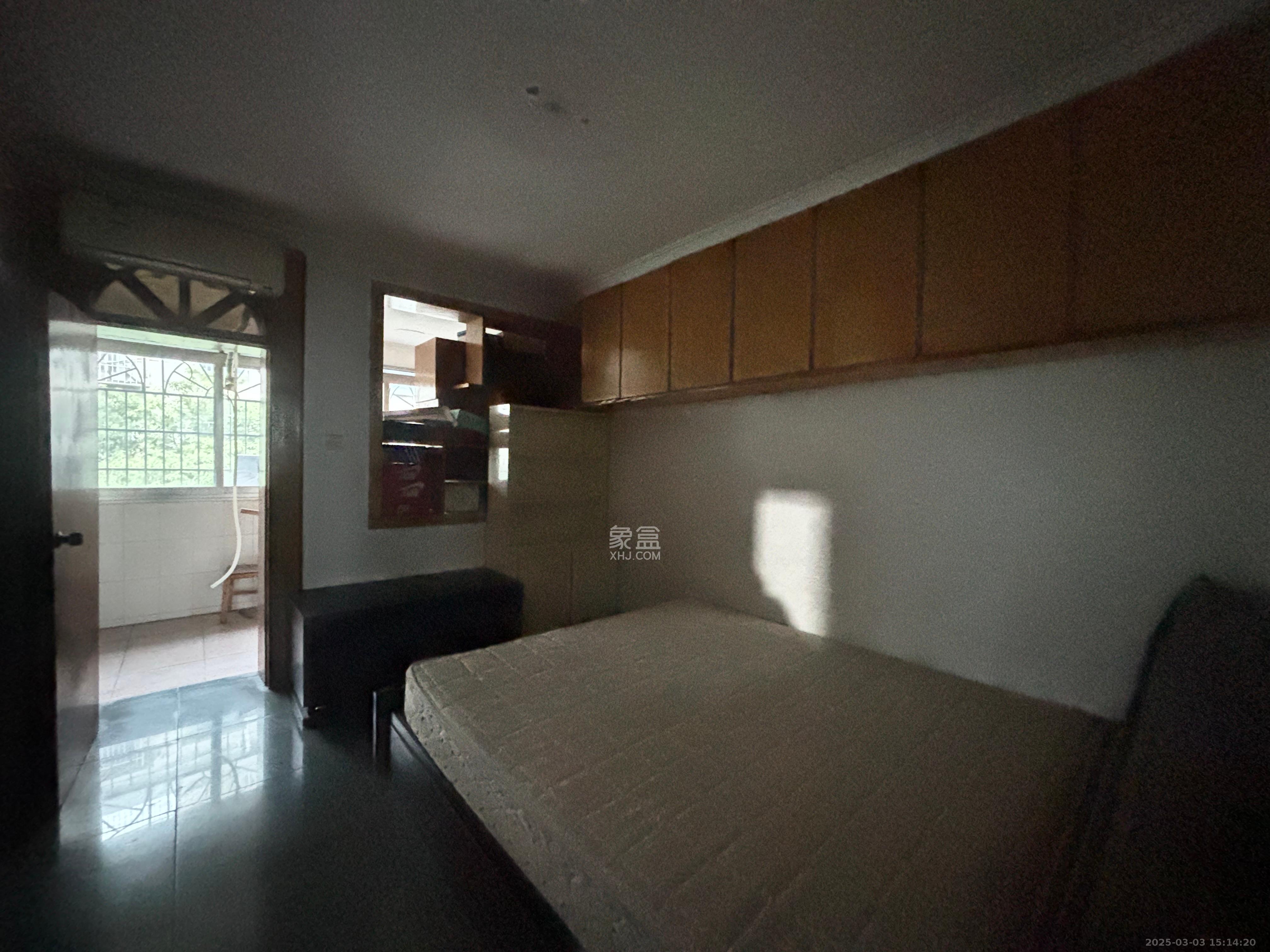 神龙歌舞剧院宿舍 3室1厅1卫 1400.0元/月 神龙歌舞剧院宿舍 3室1厅1卫 1400.0元/月室内图