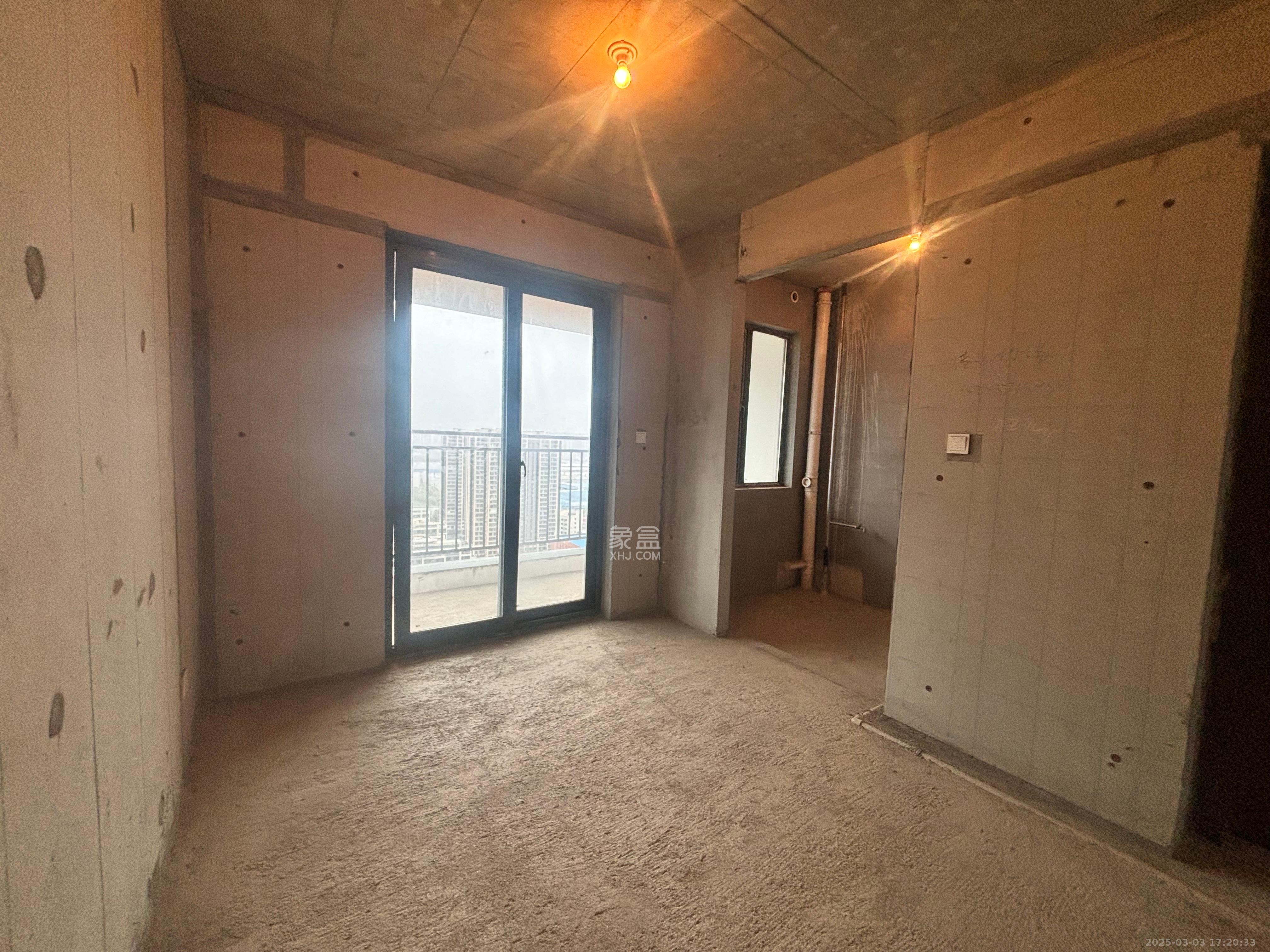 旭辉汇樾城 4室2厅2卫 1500.0元/月 旭辉汇樾城 4室2厅2卫 1500.0元/月室内图