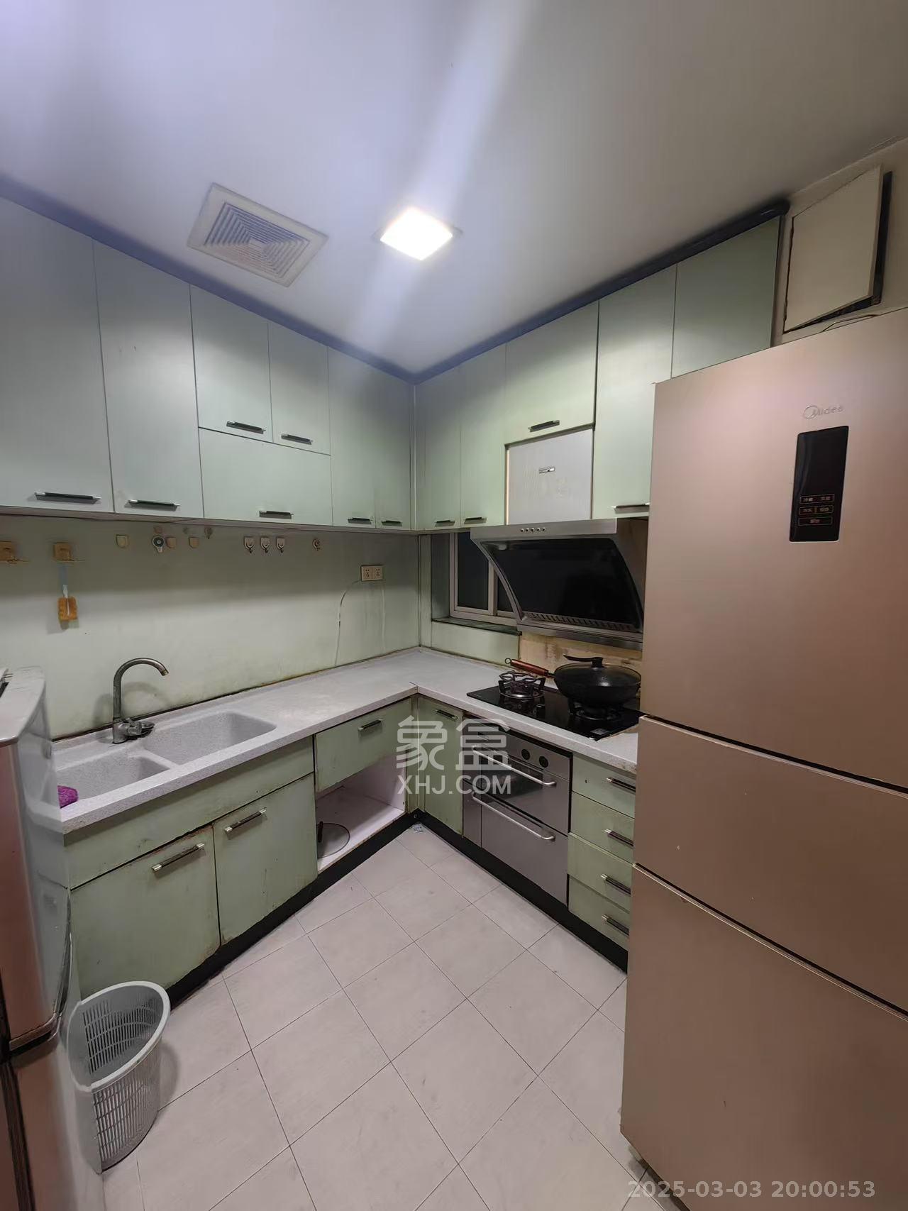 维一星城  2室1厅1卫    3200.0元/月 维一星城  2室1厅1卫    3200.0元/月室内图