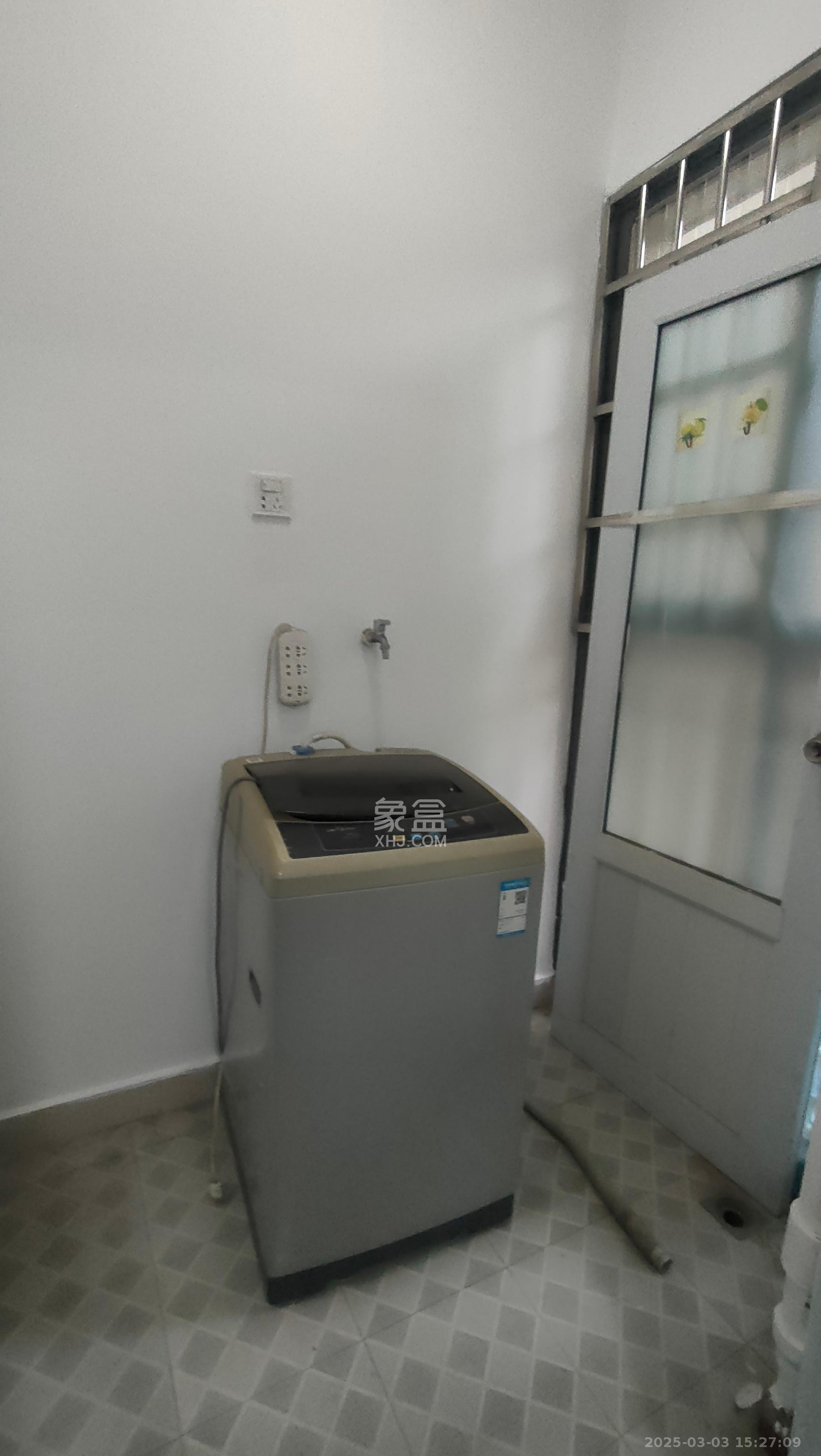 卓越蔚蓝海岸二期 2室2厅1卫 2000.0元/月 卓越蔚蓝海岸二期 2室2厅1卫 2000.0元/月室内图