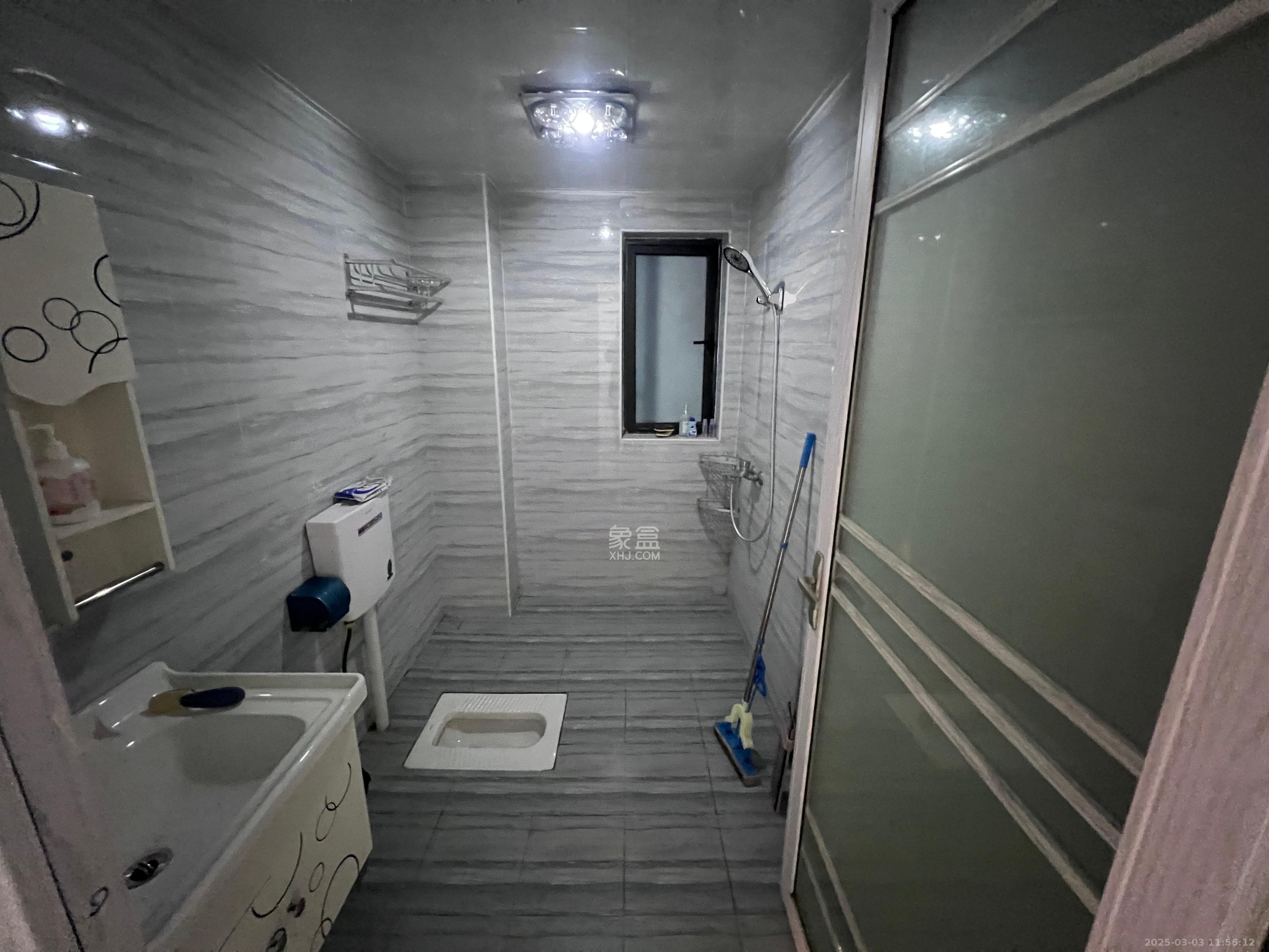 长房云时代  3室2厅2卫    3000.0元/月 长房云时代  3室2厅2卫    3000.0元/月室内图