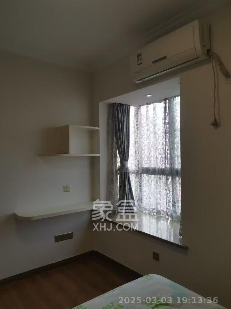 巢之戀  2室2廳1衛(wèi)   2300.00元/月室內(nèi)圖