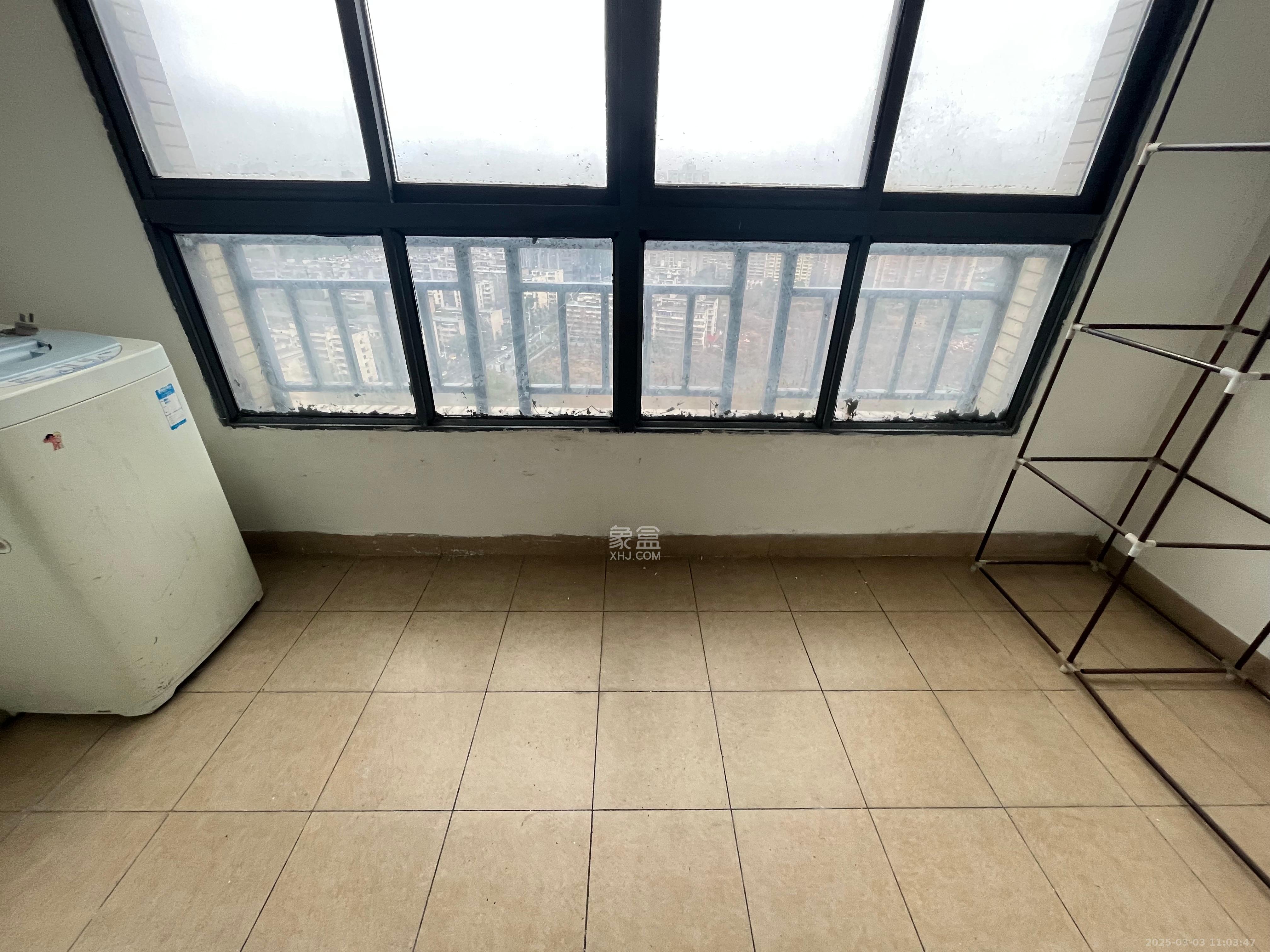 兰亭峰景 3室2厅1卫 2800.0元/月 兰亭峰景 3室2厅1卫 2800.0元/月室内图