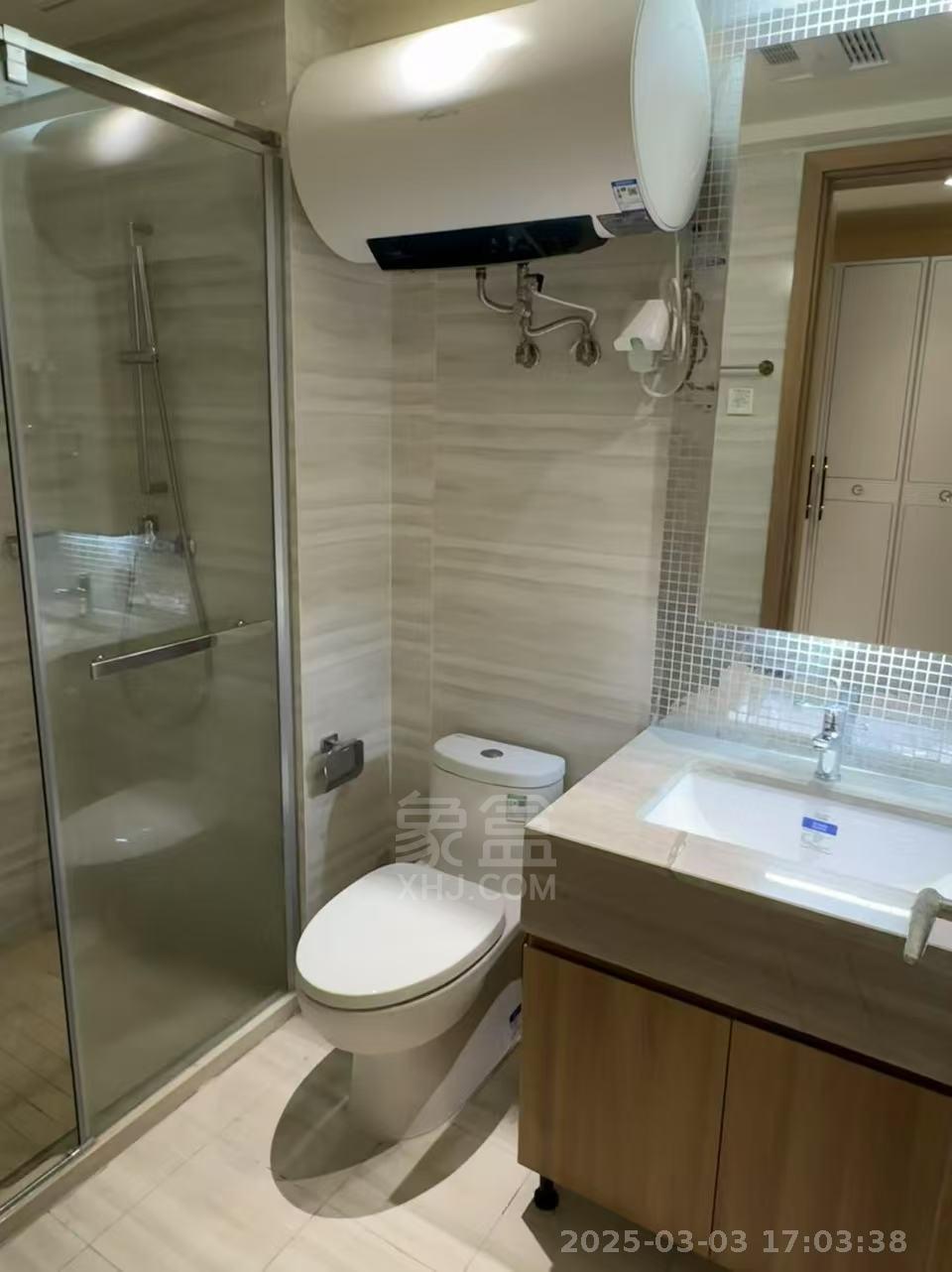 恒大华府 1室1厅1卫 1500.0元/月 恒大华府 1室1厅1卫 1500.0元/月室内图