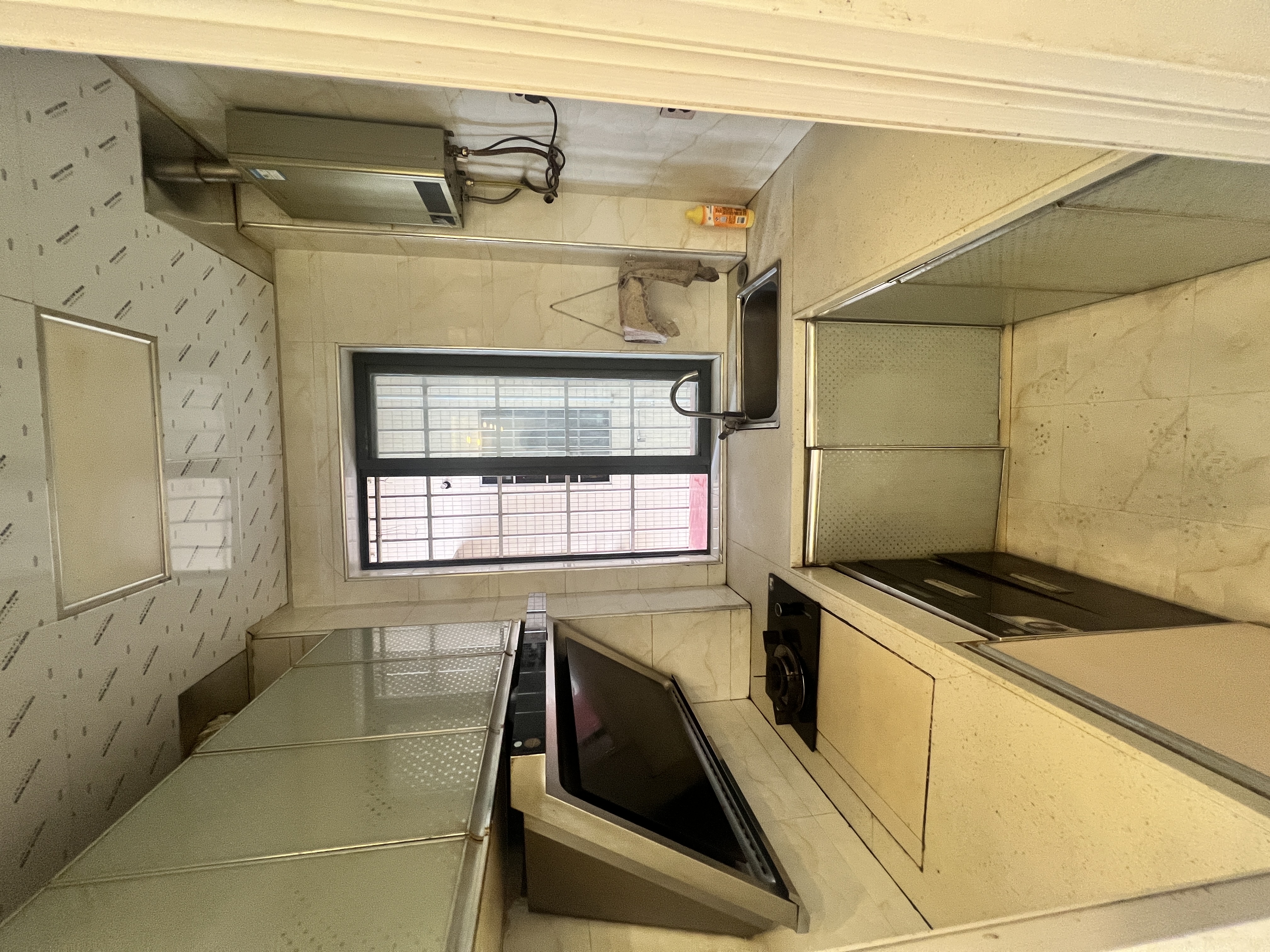 爱民苑综合楼 3室2厅1卫 1700.0元/月 爱民苑综合楼 3室2厅1卫 1700.0元/月室内图