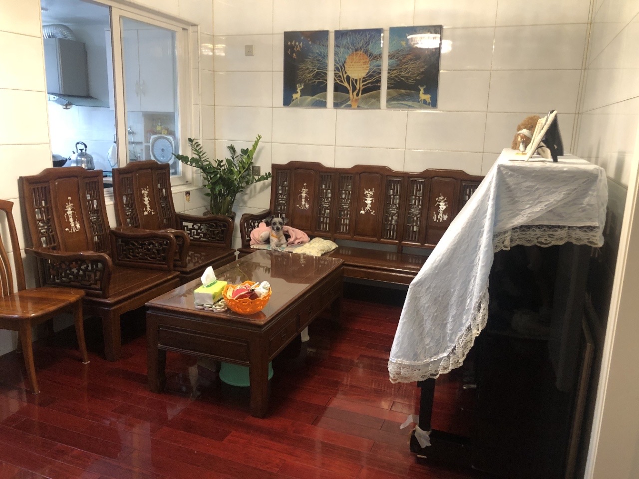 金山小区 2室2厅1卫 74.0万 金山小区 2室2厅1卫 74.0万客厅