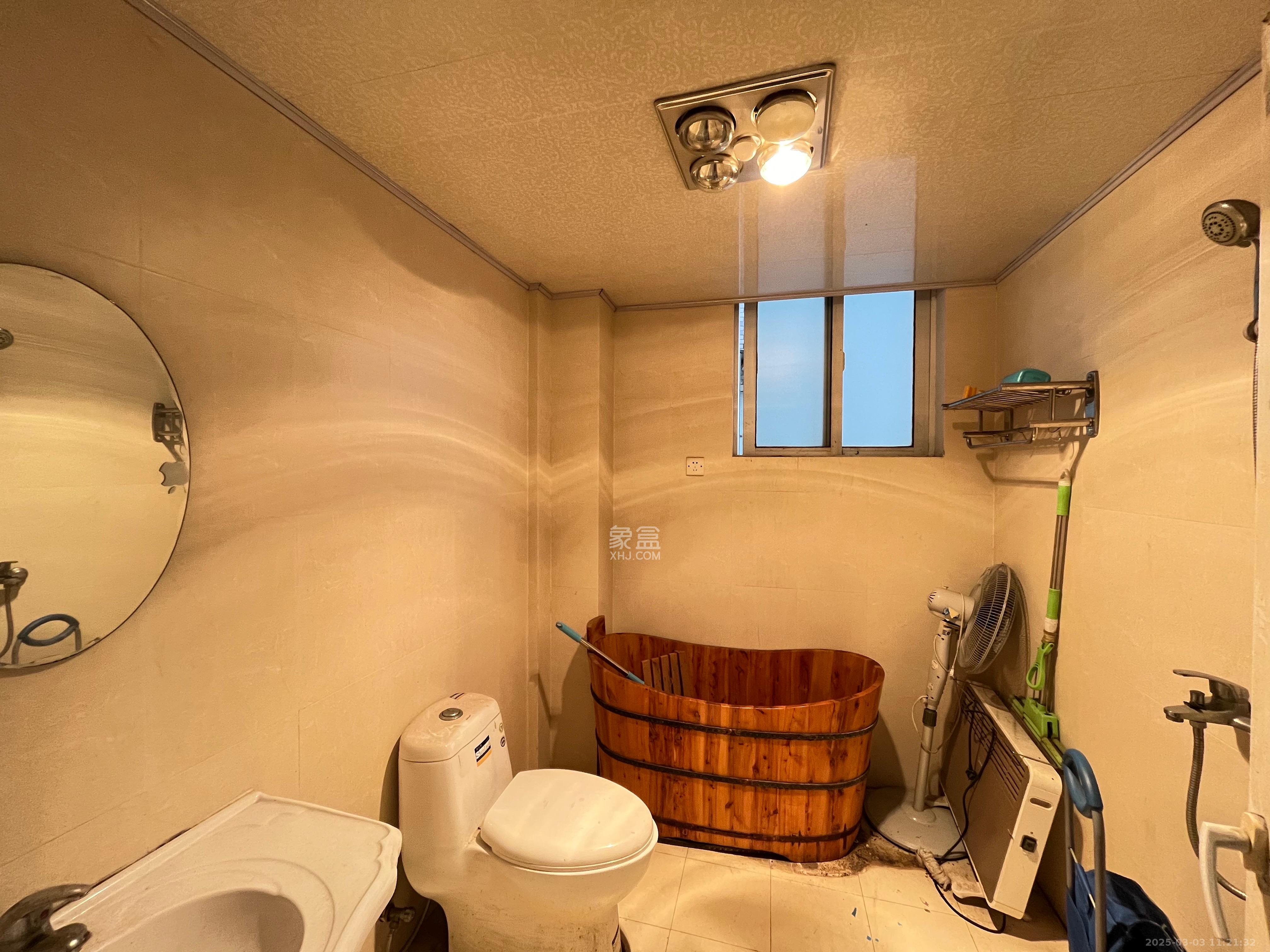 中建桂苑  3室2厅2卫   2100.00元/月室内图