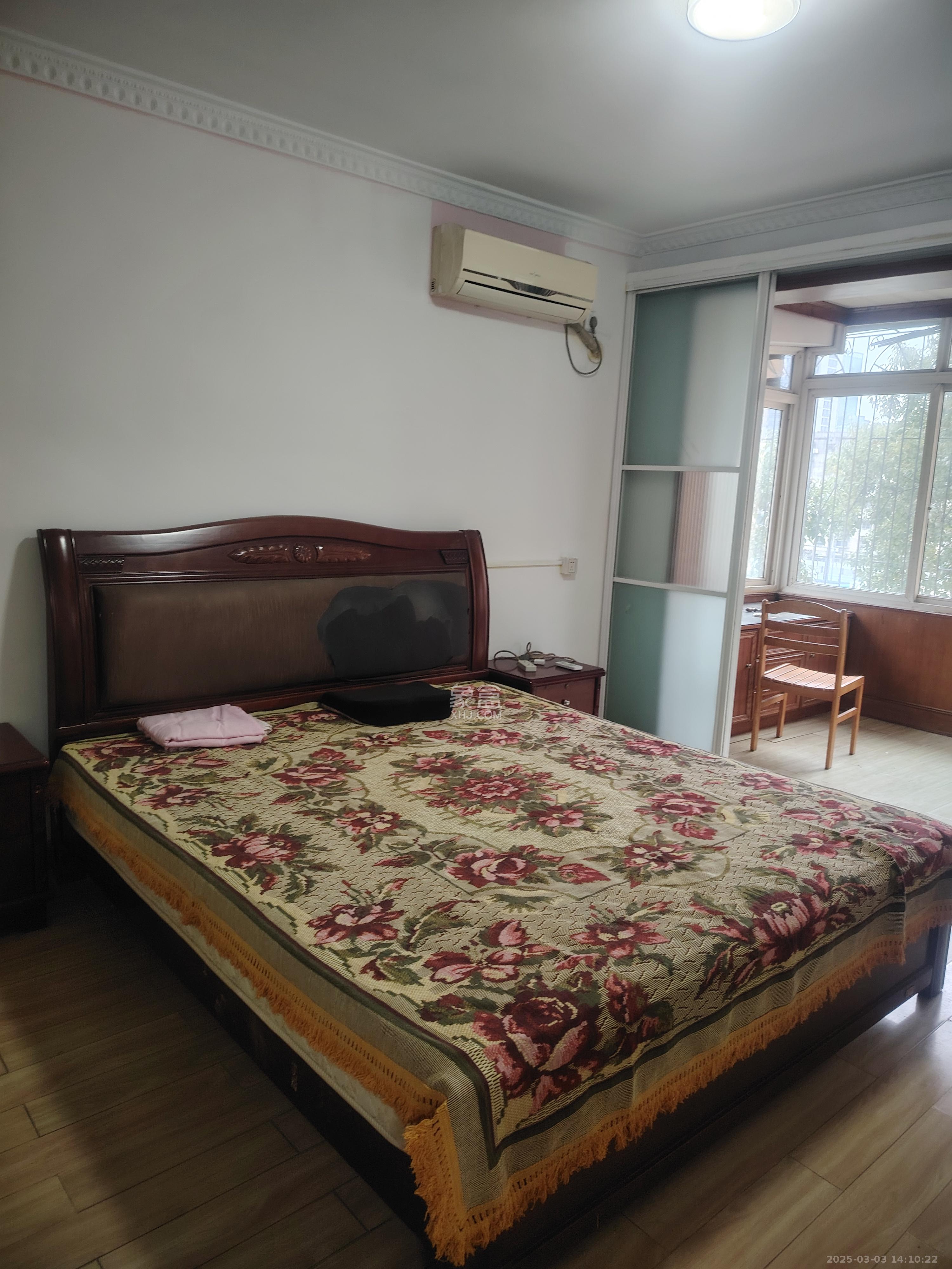 群芳园 3室2厅1卫 2500.0元/月 群芳园 3室2厅1卫 2500.0元/月室内图