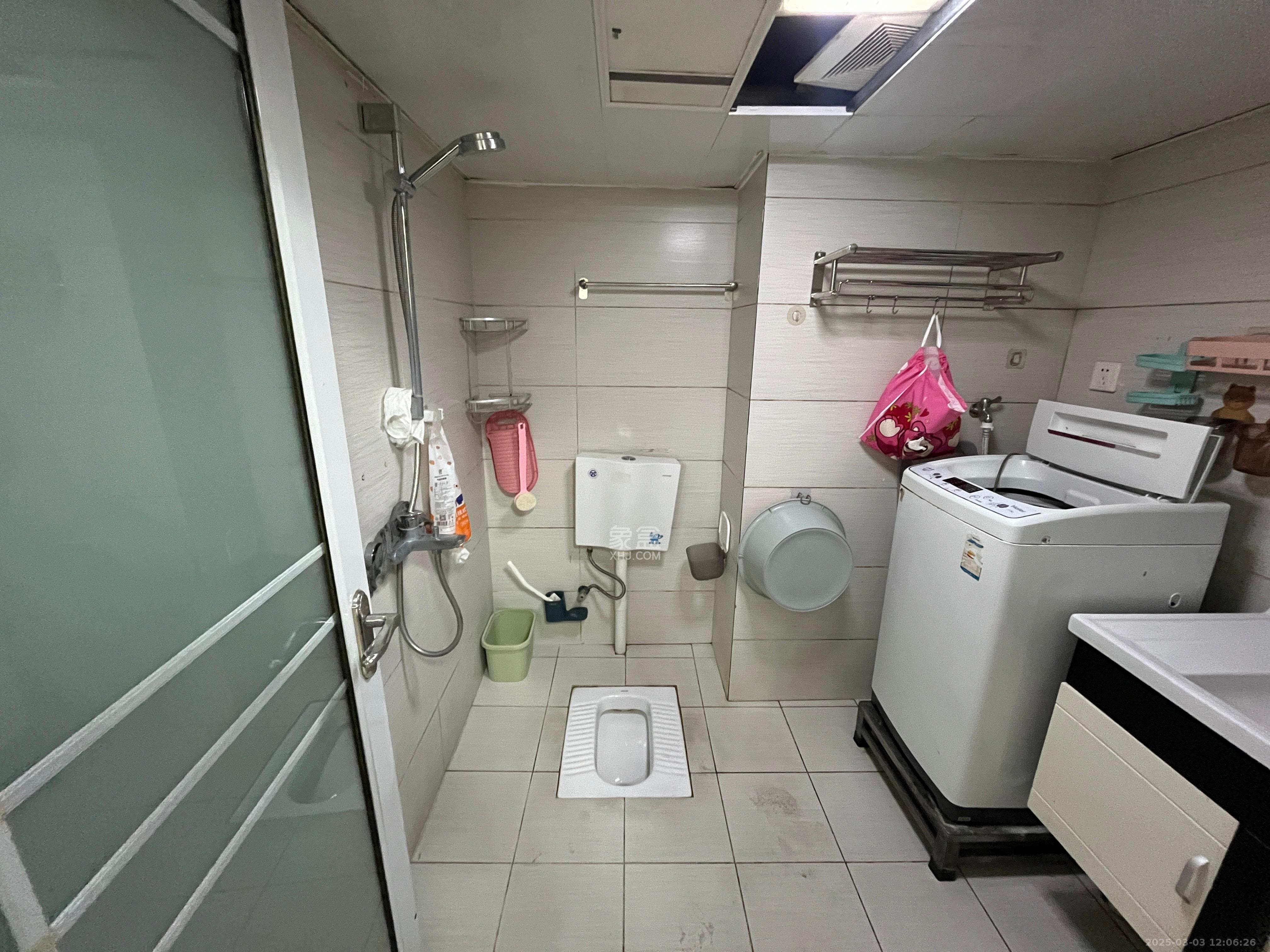 中盛小家碧寓  2室2厅1卫    2400.0元/月室内图