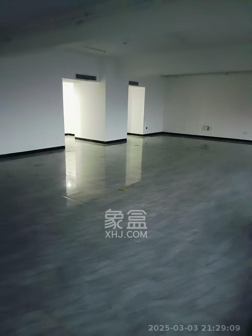 明城广场 1室1厅1卫 5500.0元/月 明城广场 1室1厅1卫 5500.0元/月室内图